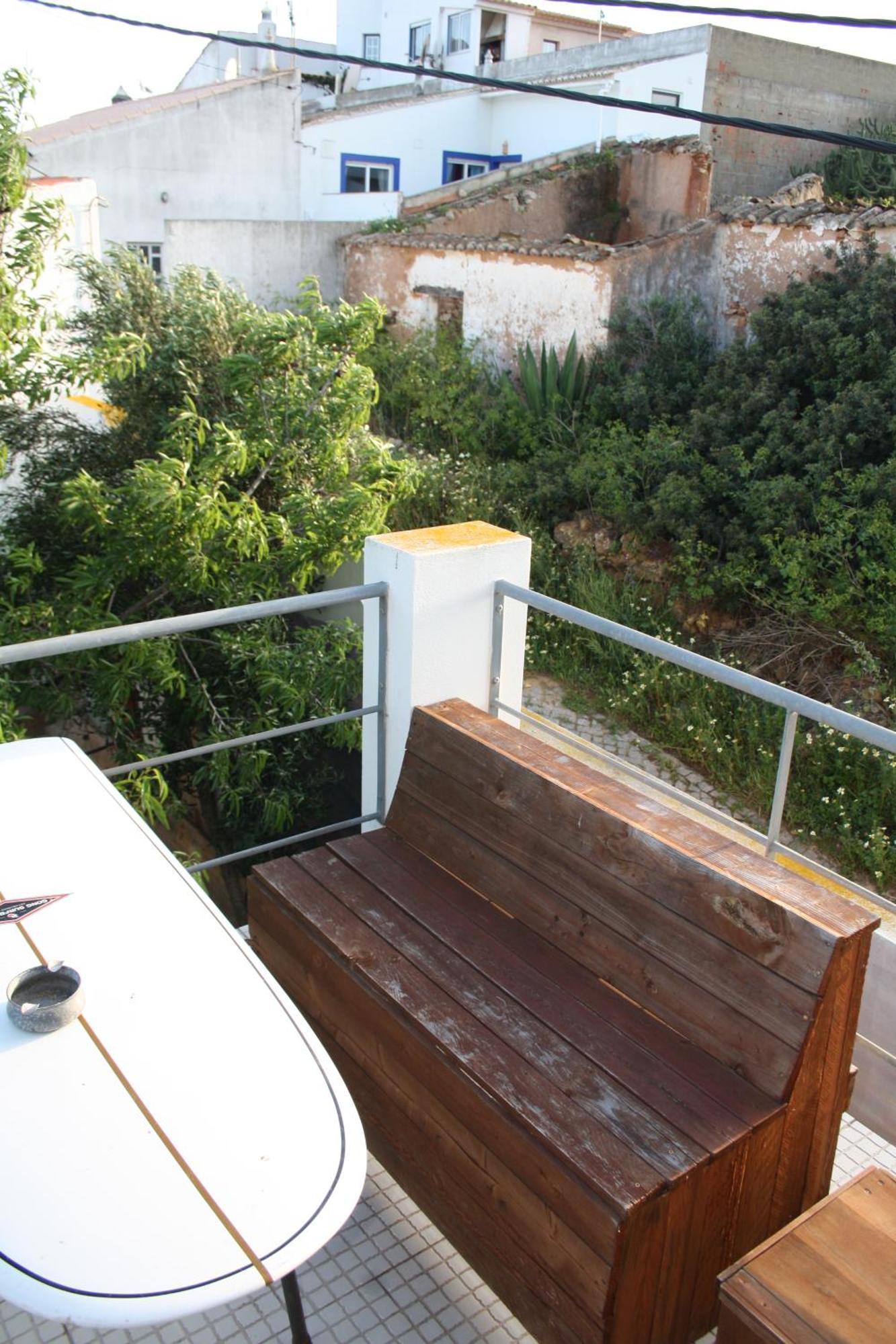 Albergue On The Hill Raposeira (Faro)