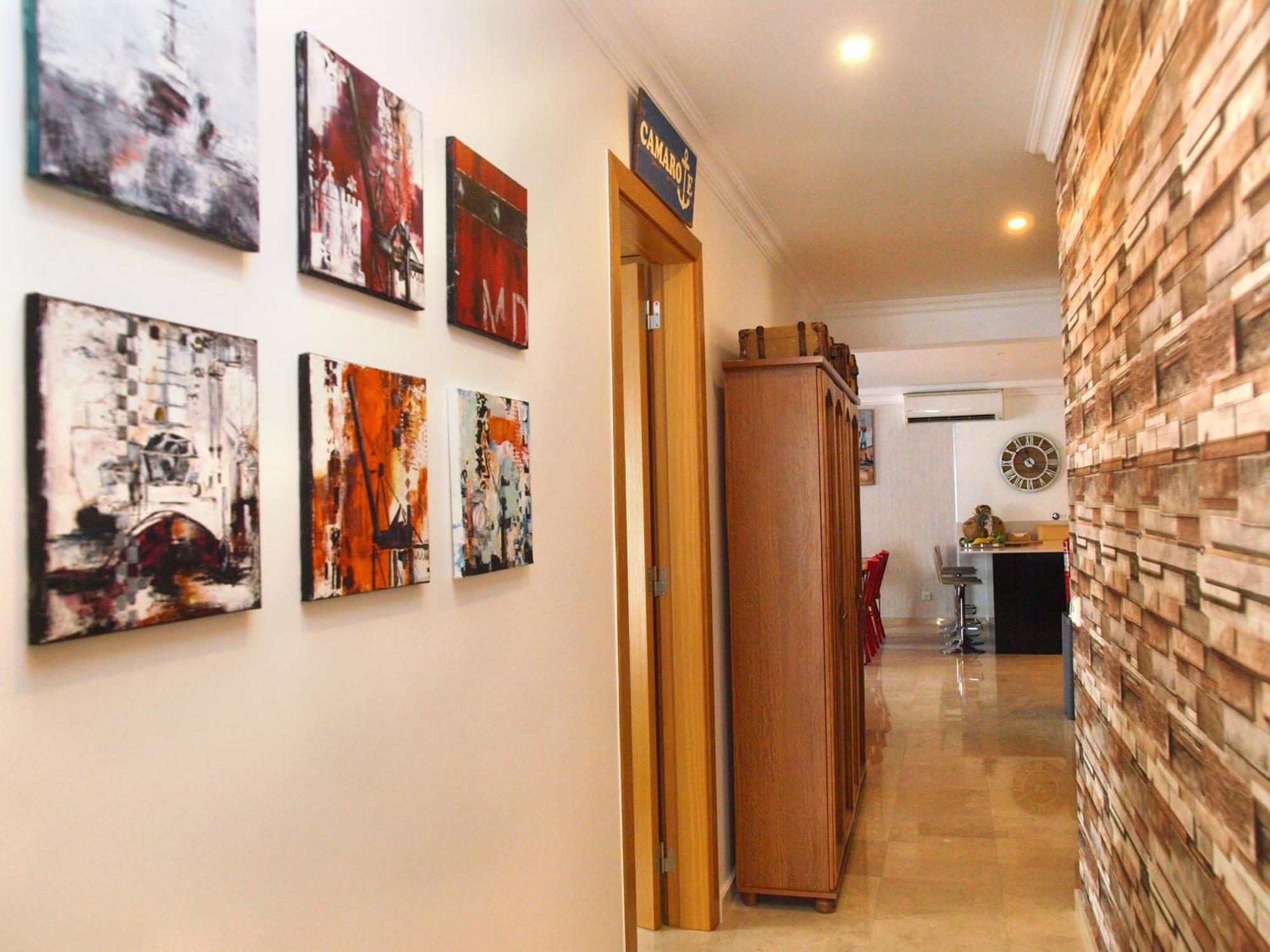 Henri's - Pateo De Santo Antonio *