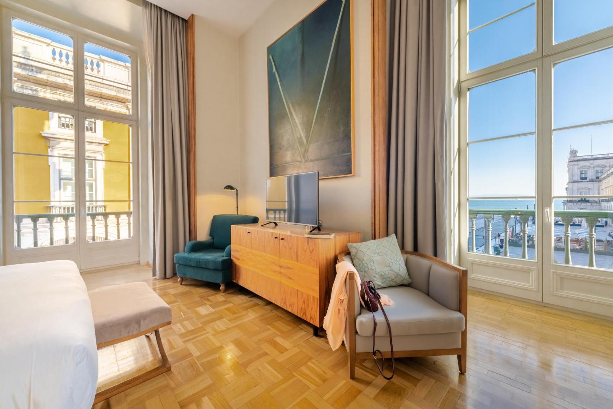 De - Small Luxury Of The World 5*