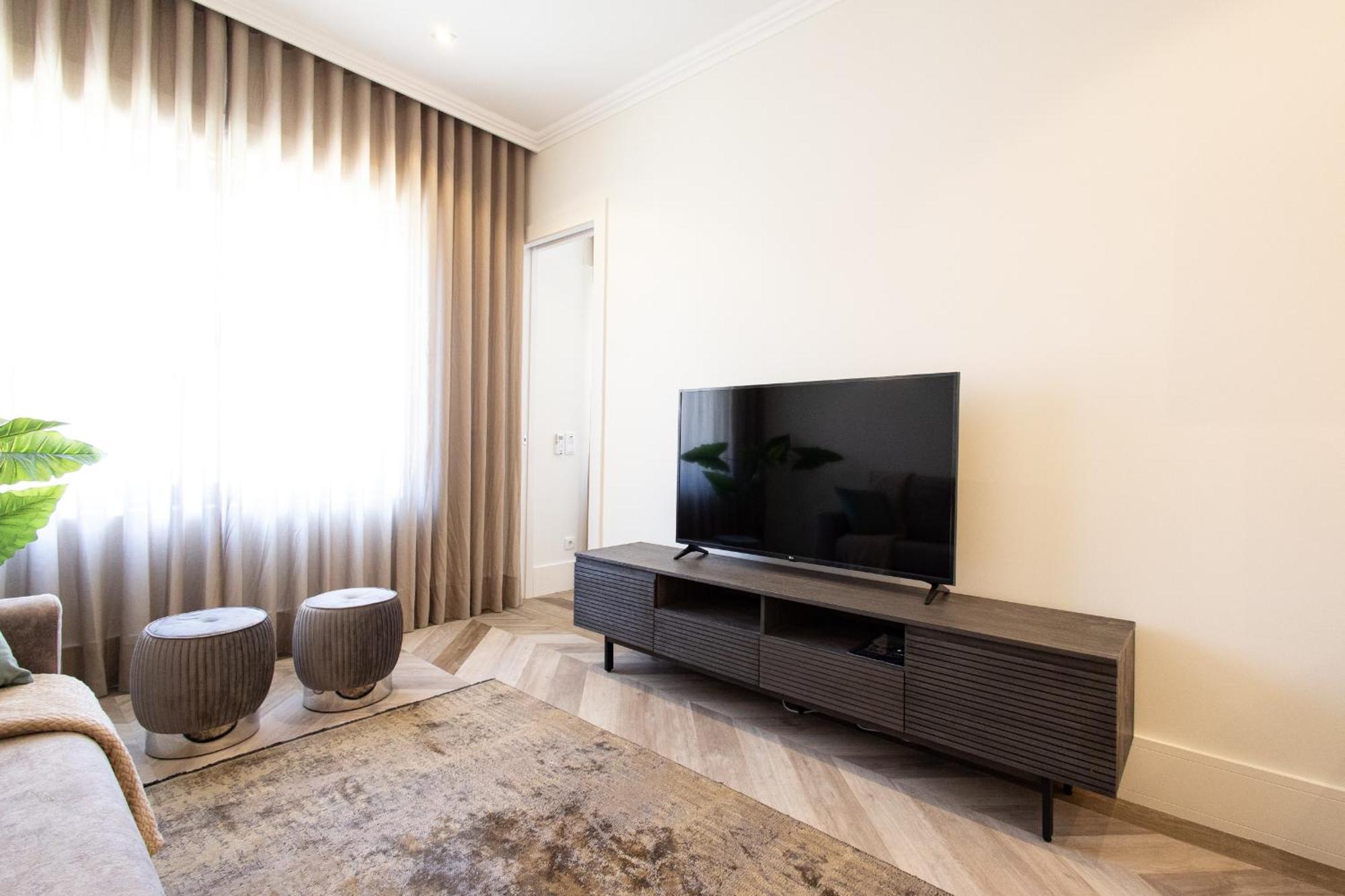 19 Nineteen - Espinho Apartment