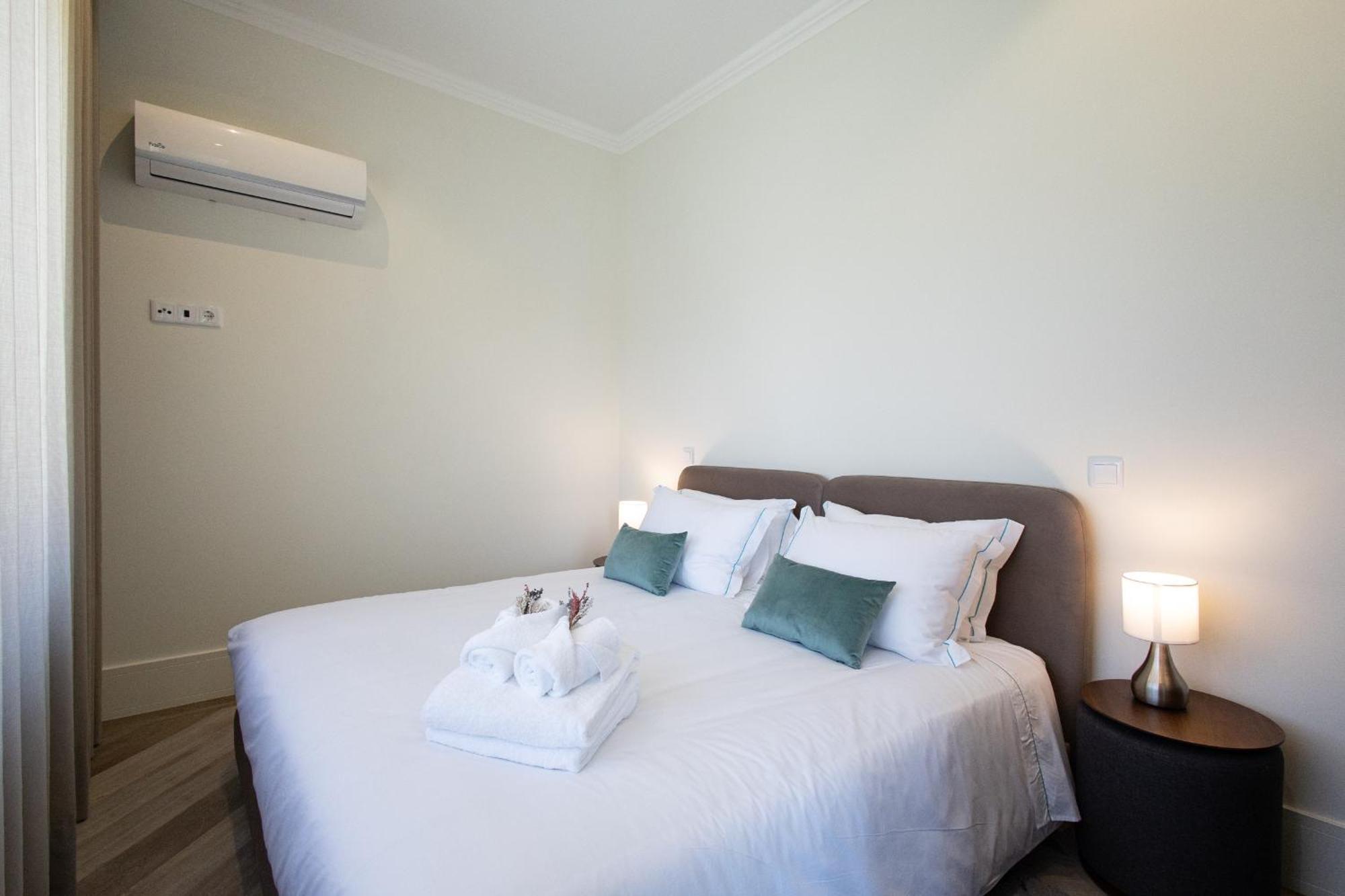 19 Nineteen - Espinho Apartment