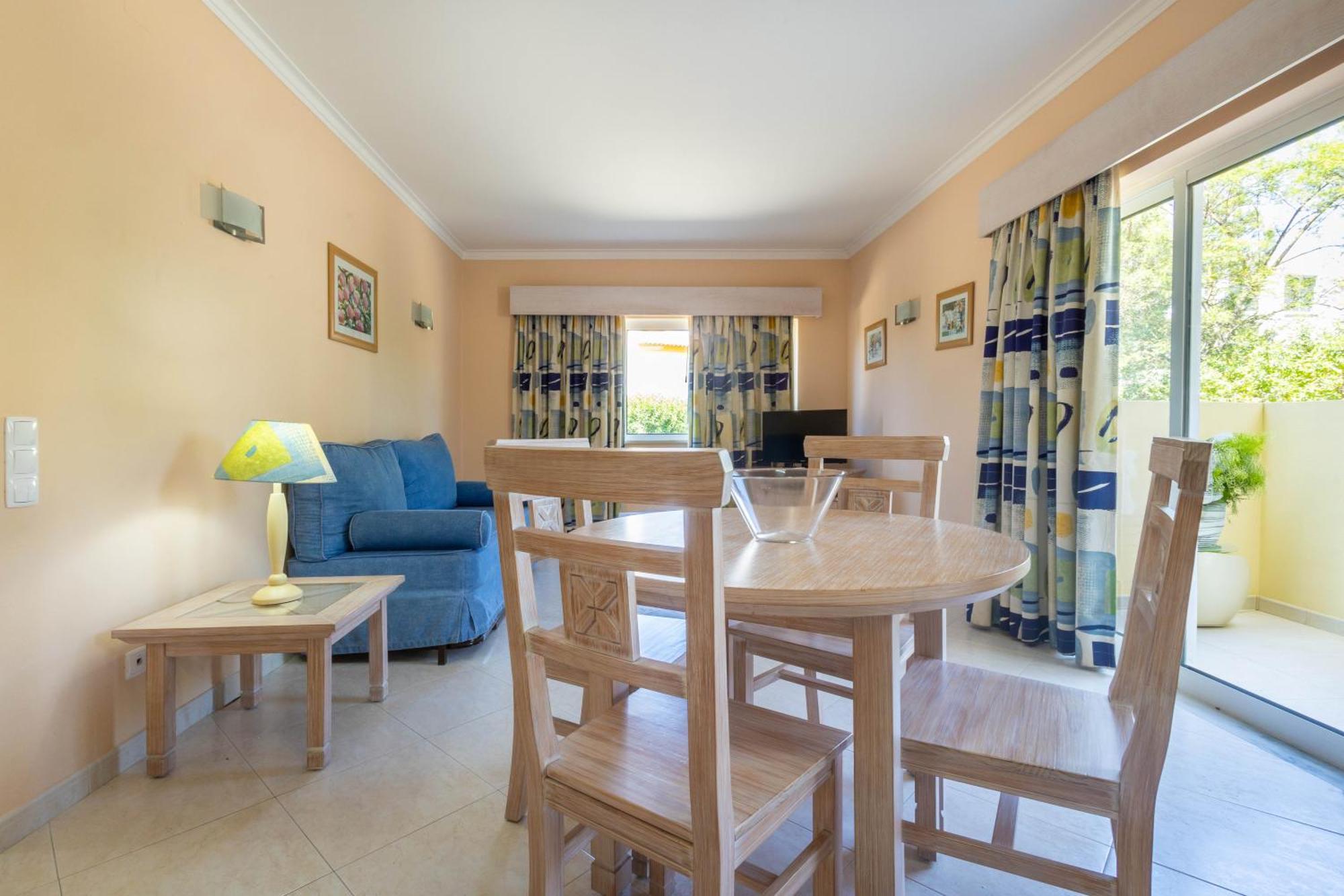 Apartment Marachique Torralvor *