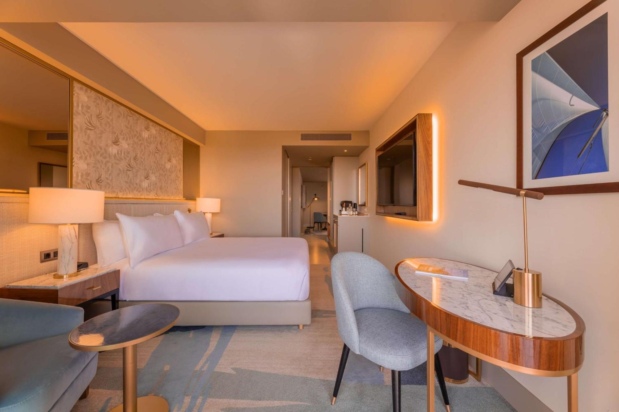 Hotel Legacy Cascais, Curio Collection By Hilton 4*