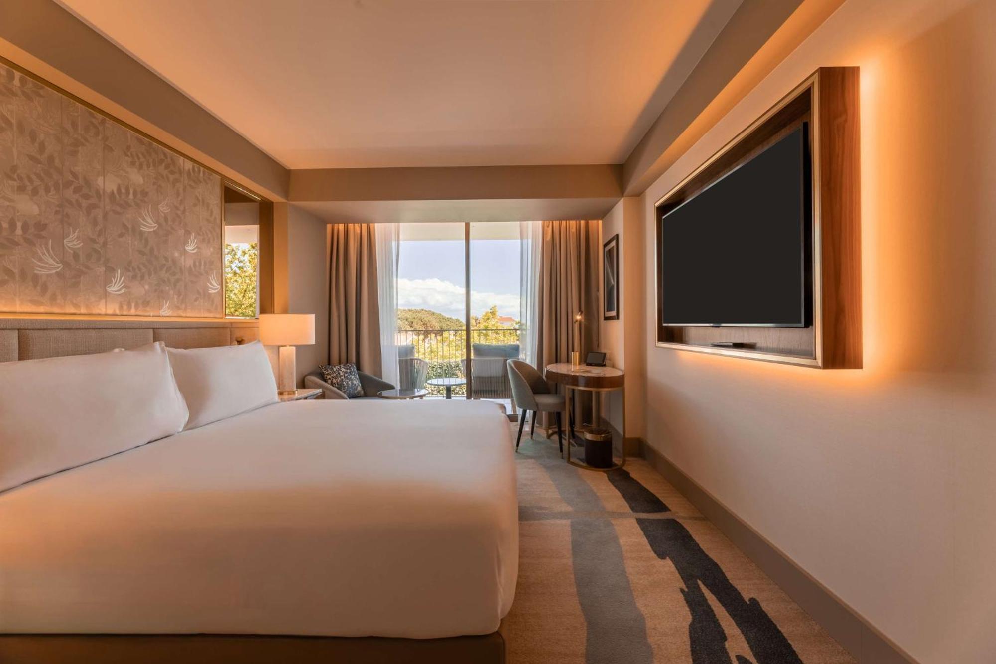 Legacy Cascais, Curio Collection By Hilton 4*