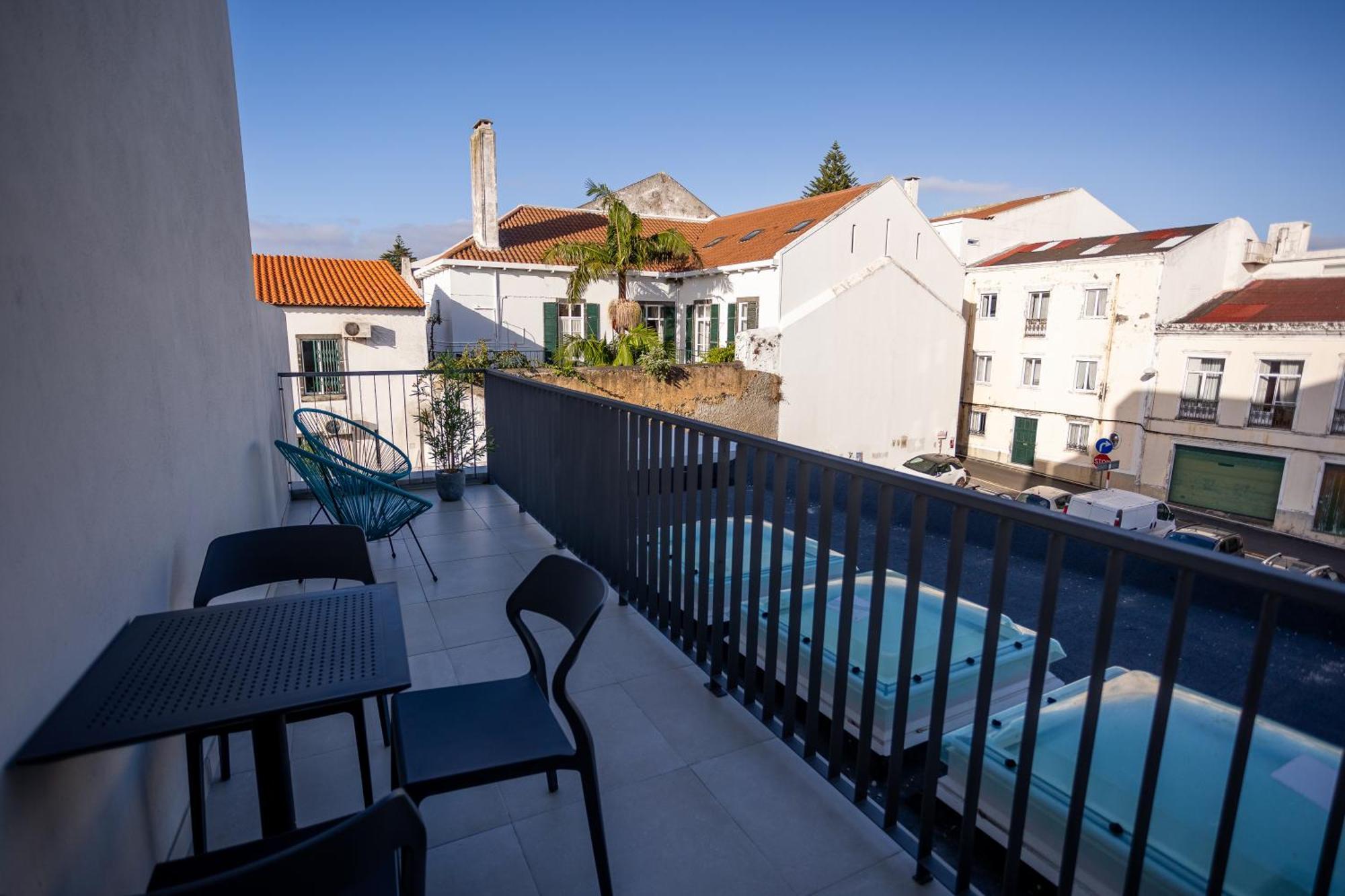 Sky Pdl Hostel Ponta Delgada (Sao Miguel)