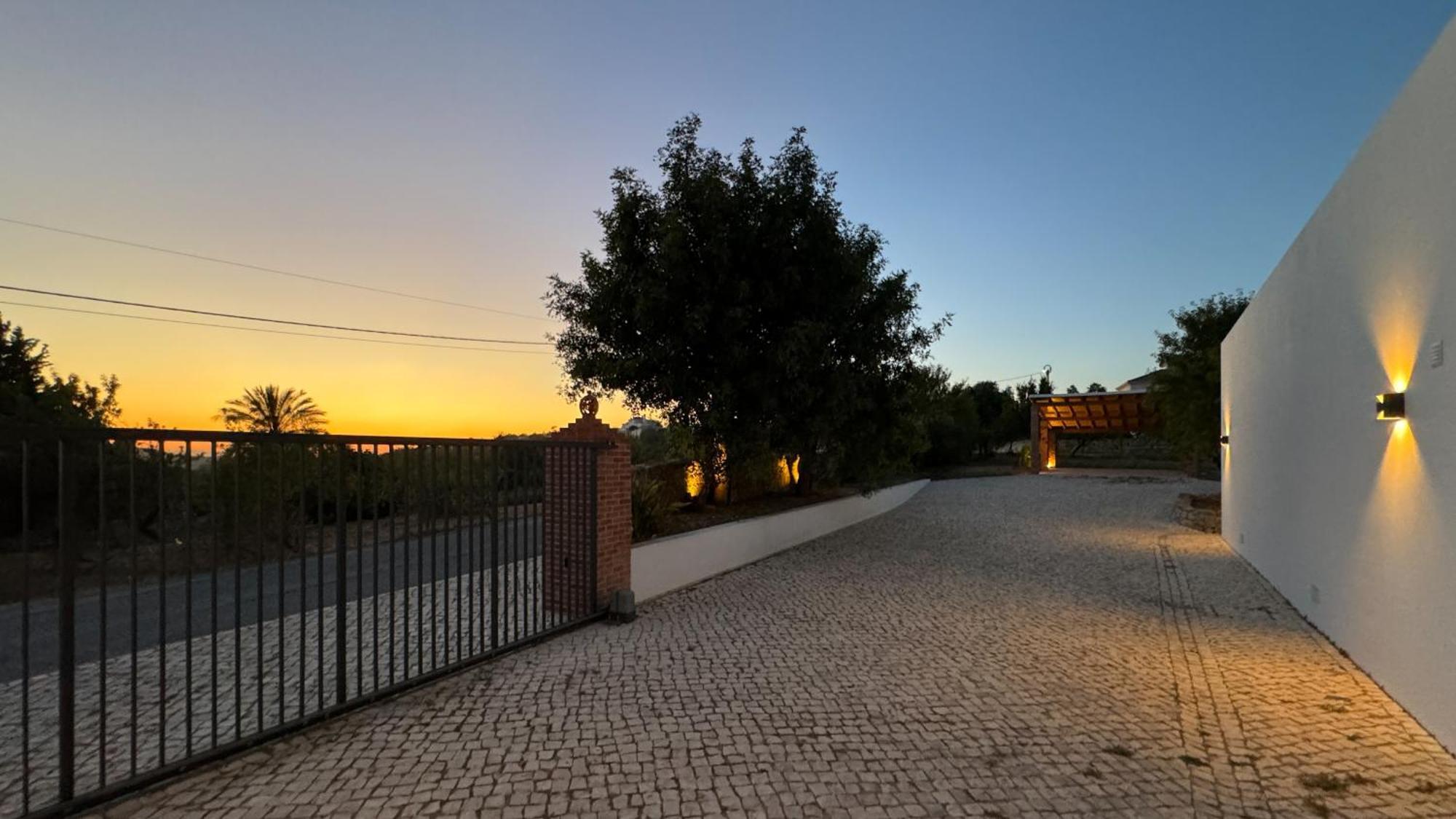 Casa Da Cotovia, *