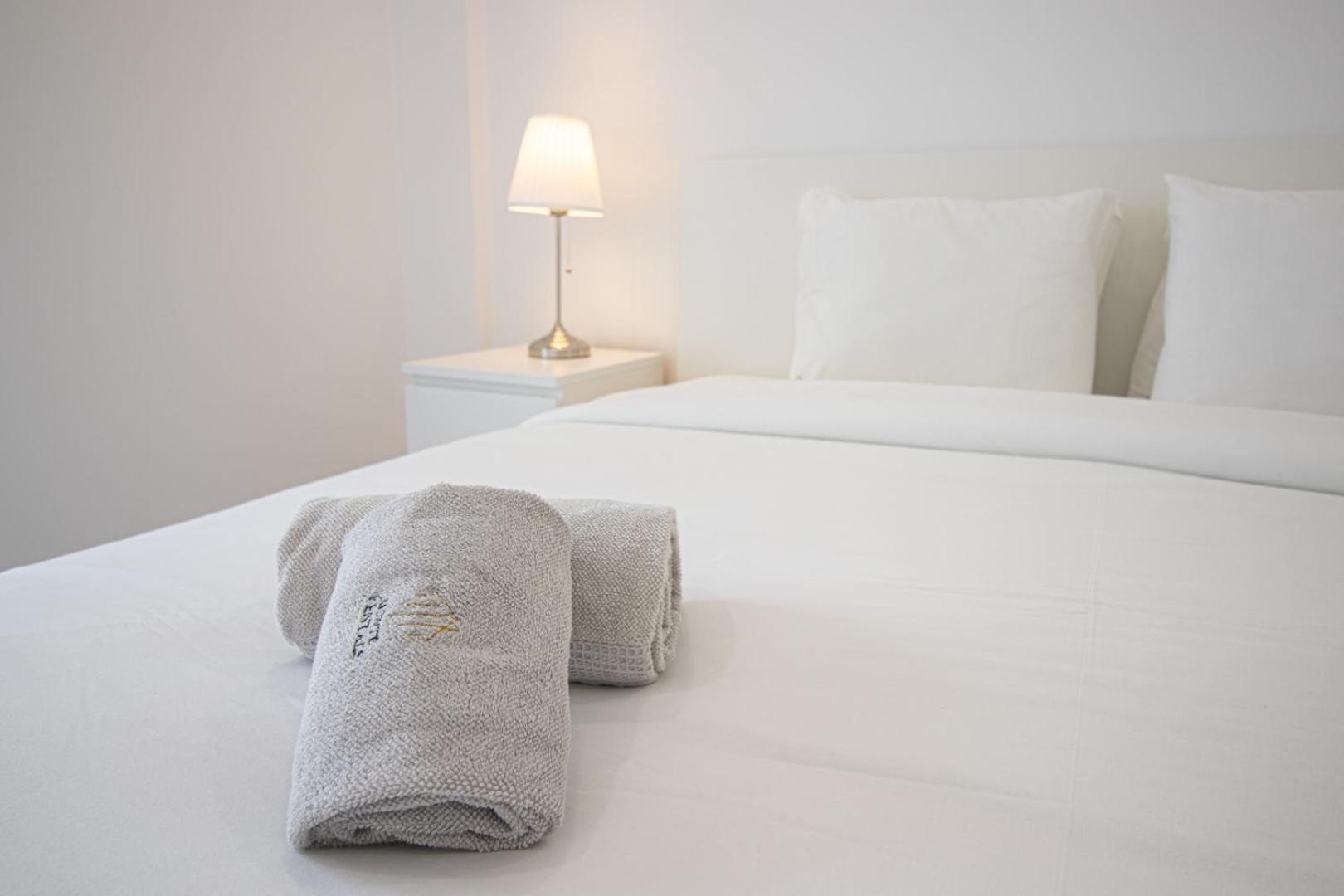Modern 1 Bd Ocean View Ac Wi-fi 100m Armacao de Pera