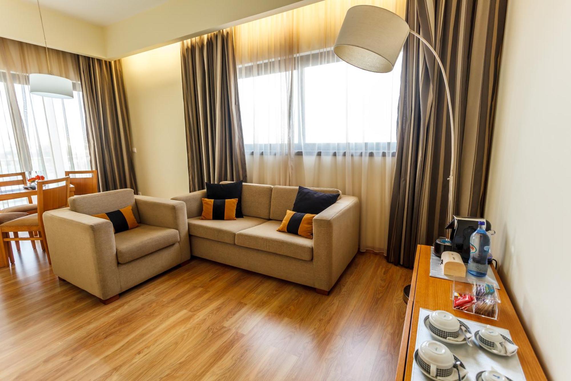 Hotel Caravelas Madalena (Azores)