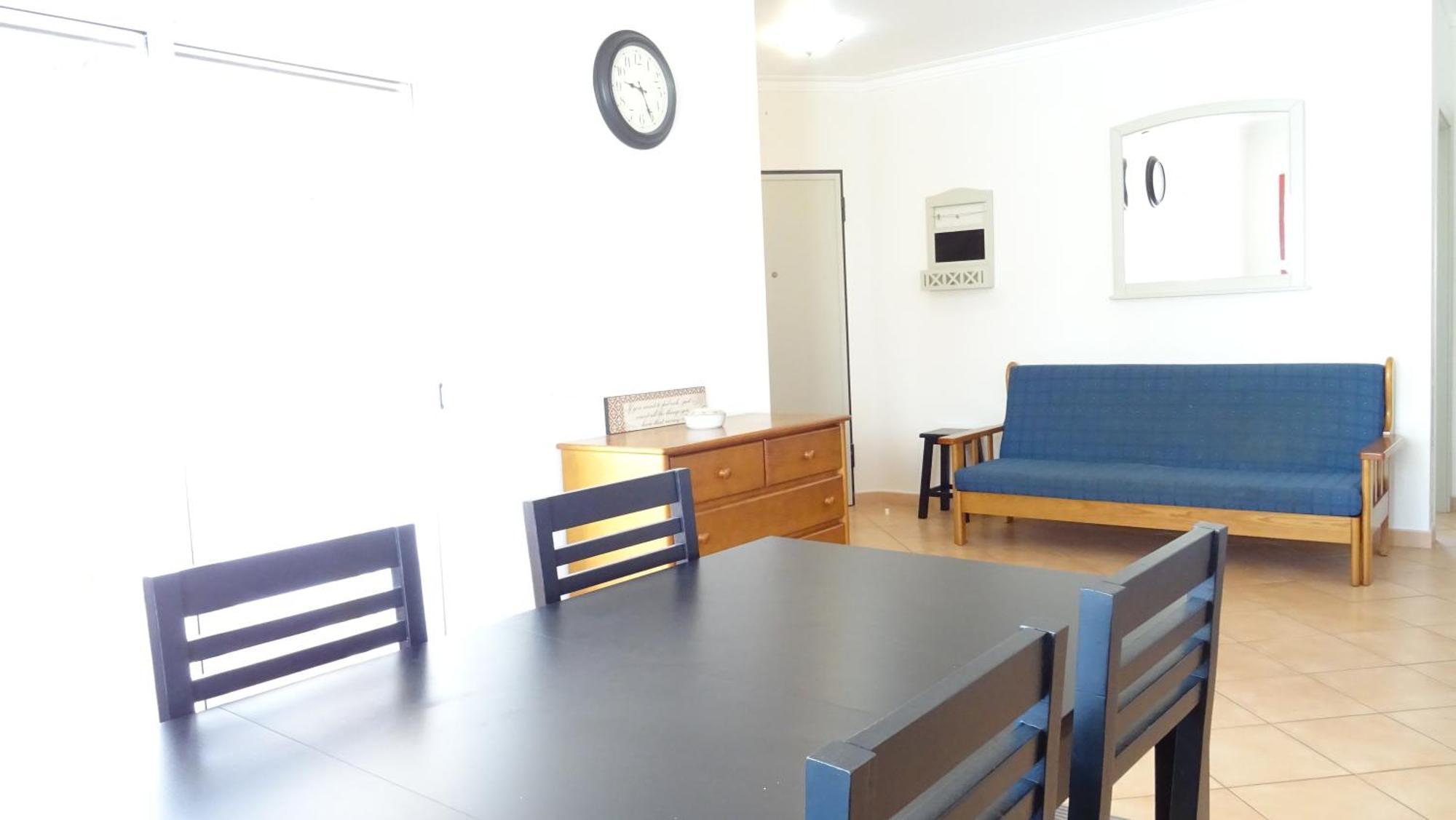 Apartment Quinta Gomeira By Amandio Batista