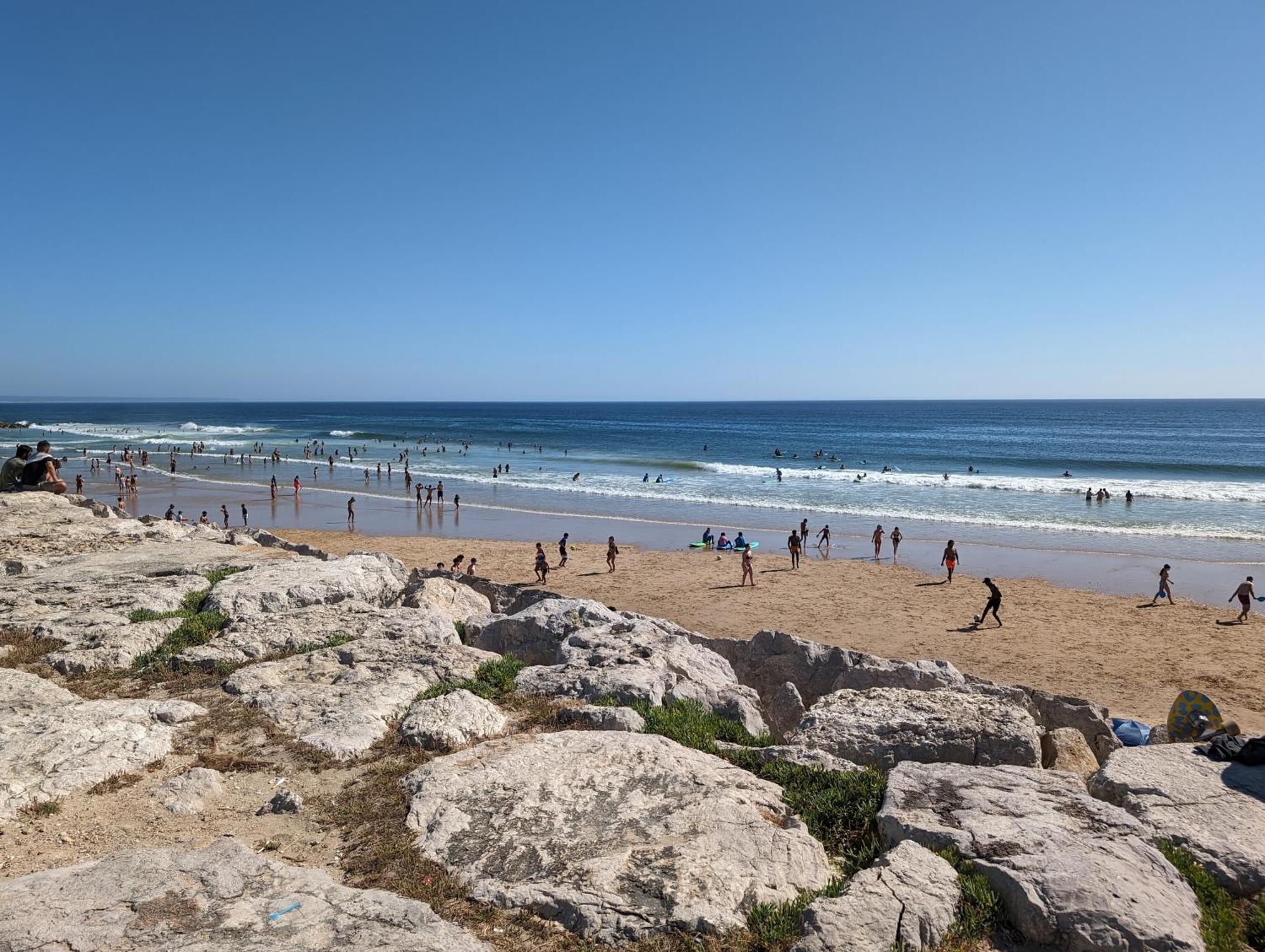 2 - 5 Mins From & Bars Costa da Caparica