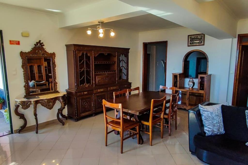 The Funny And Relax With Terrace & View Arco da Calheta (Madeira)