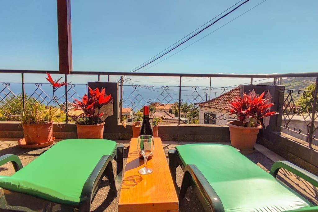 The Funny And Relax With Terrace & View * Arco da Calheta (Madeira)