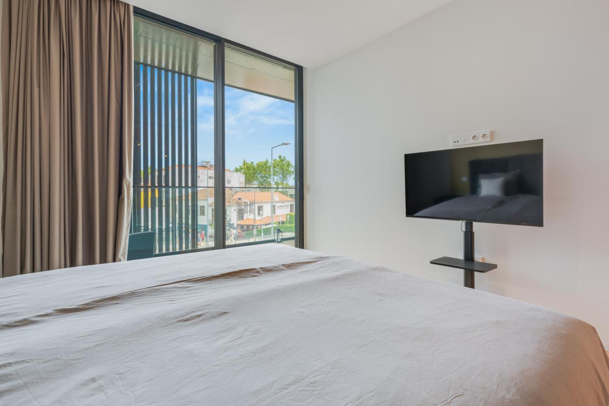 Chic Two-bedroom En In Town - Savoy Apartamento