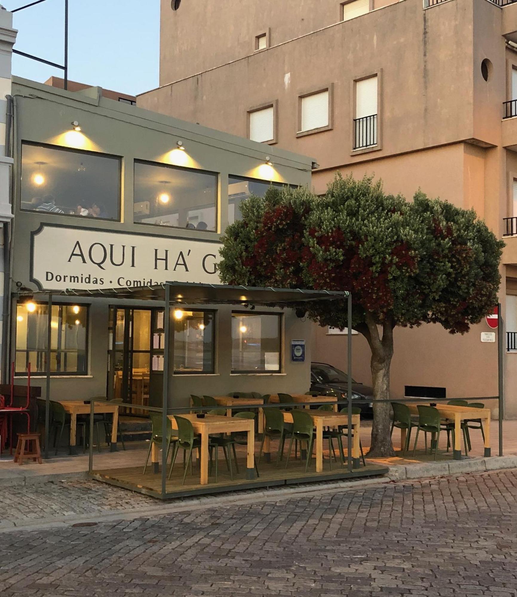 Aqui Ha Gato * Vila Praia de Âncora