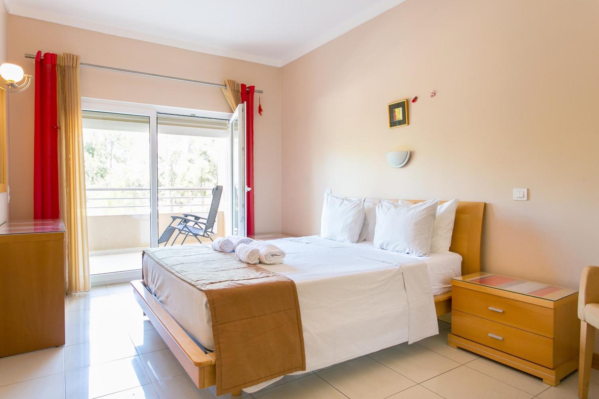 Quinta Da Barracuda By Golden Zenith Apartment *