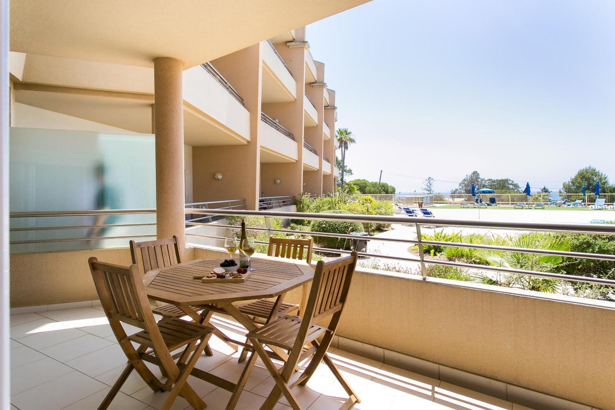 Apartment Quinta Da Barracuda By Golden Zenith