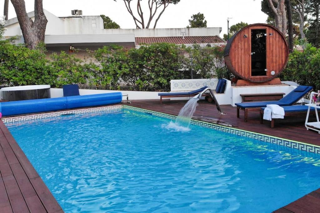 A Energy Bento Box Hot Pool & Sauna Villa *