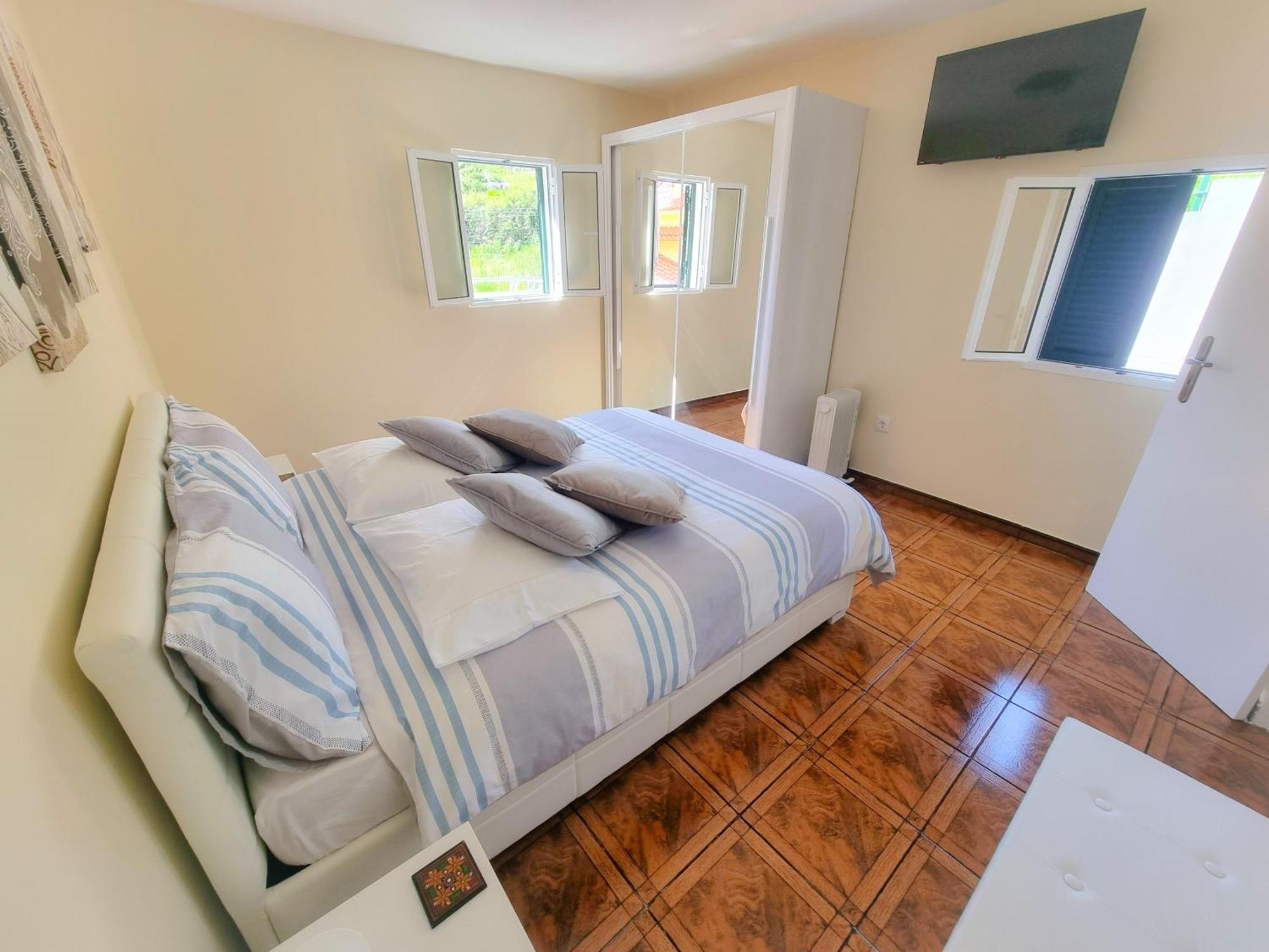 Cozy House In Sanatana, Near Hiking Trails And Levadas, Pico Ruivo Holiday home Santana (Madeira)