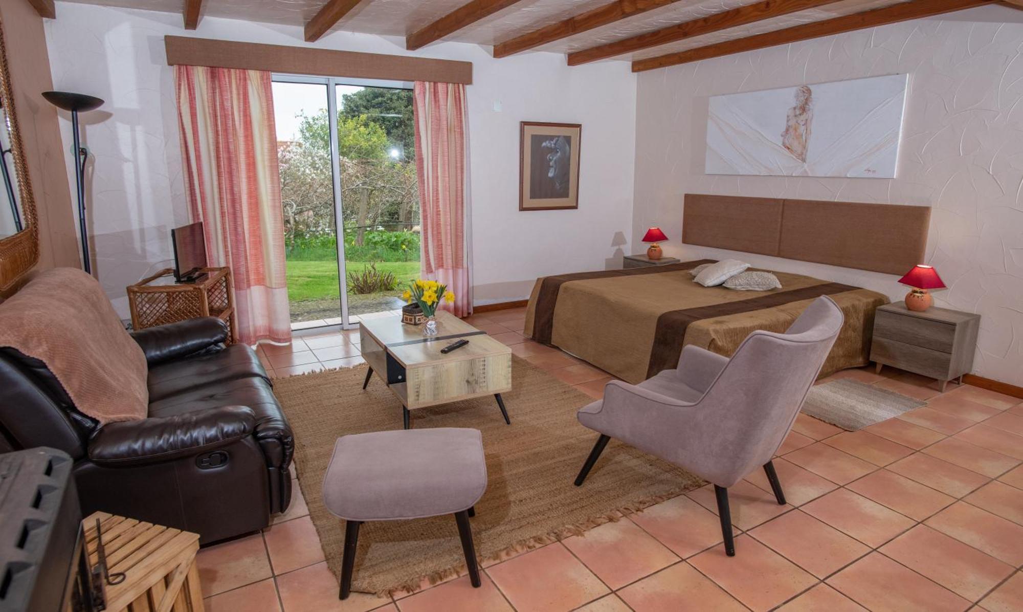 Farm stay Bio Quinta Do Pantano, Agro Turismo Santo Antonio da Serra