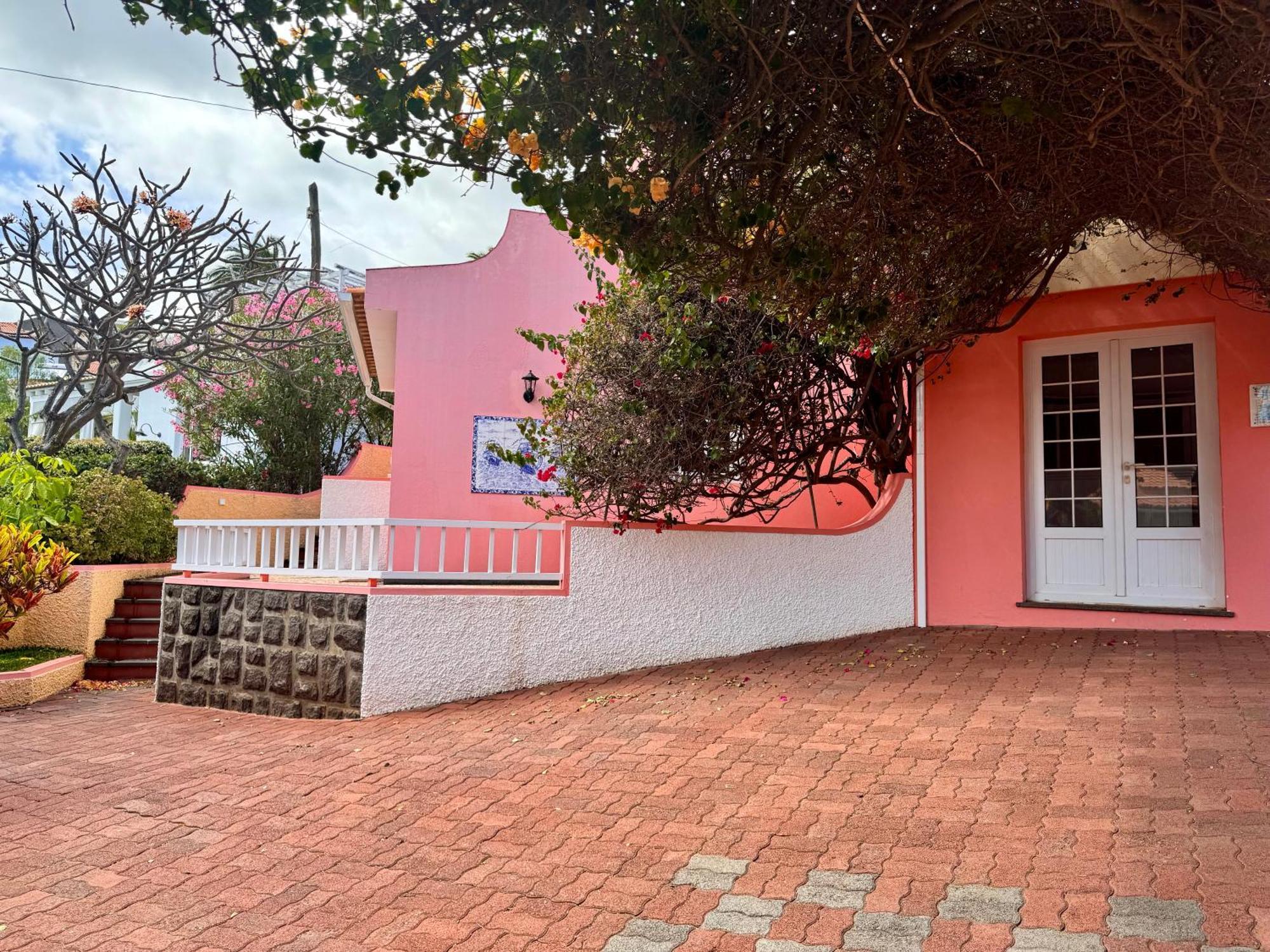Falesia Gardens Holiday home Canico (Madeira)