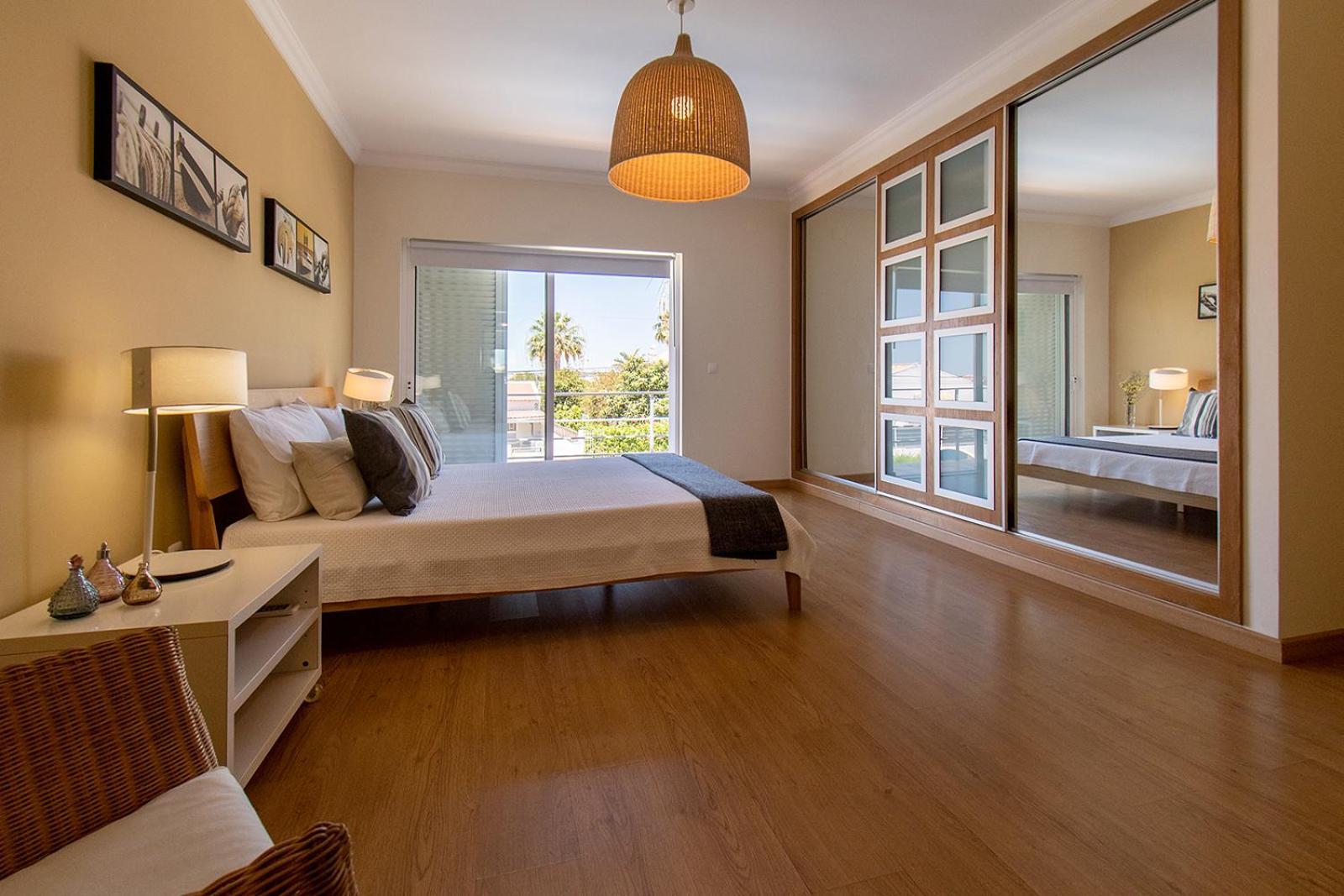 Altura Villa * Altura