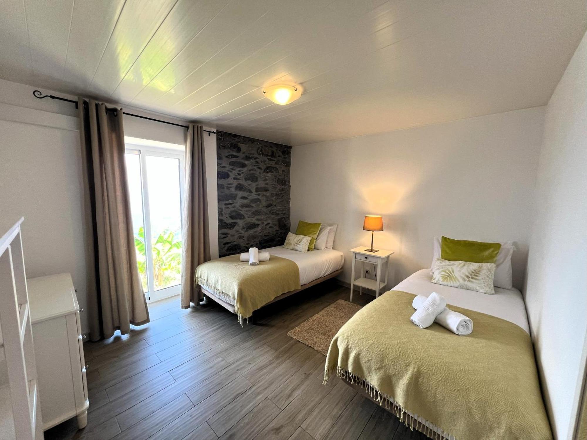 Refugio Do Ilheu Holiday home Porto Moniz