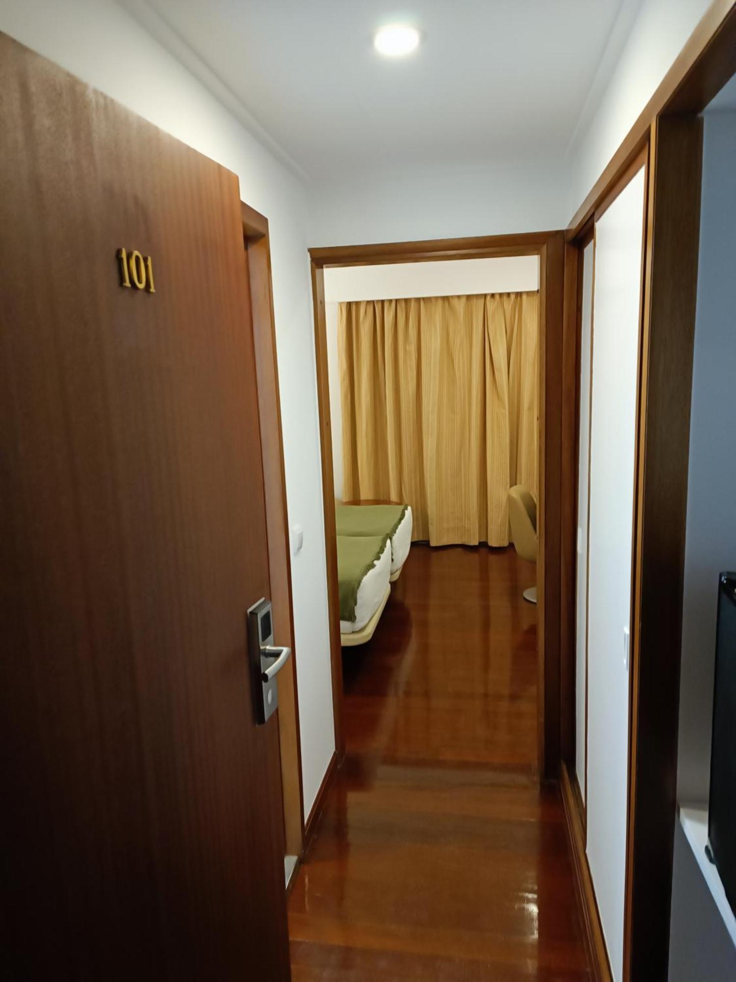 Hotel & Porto Santo