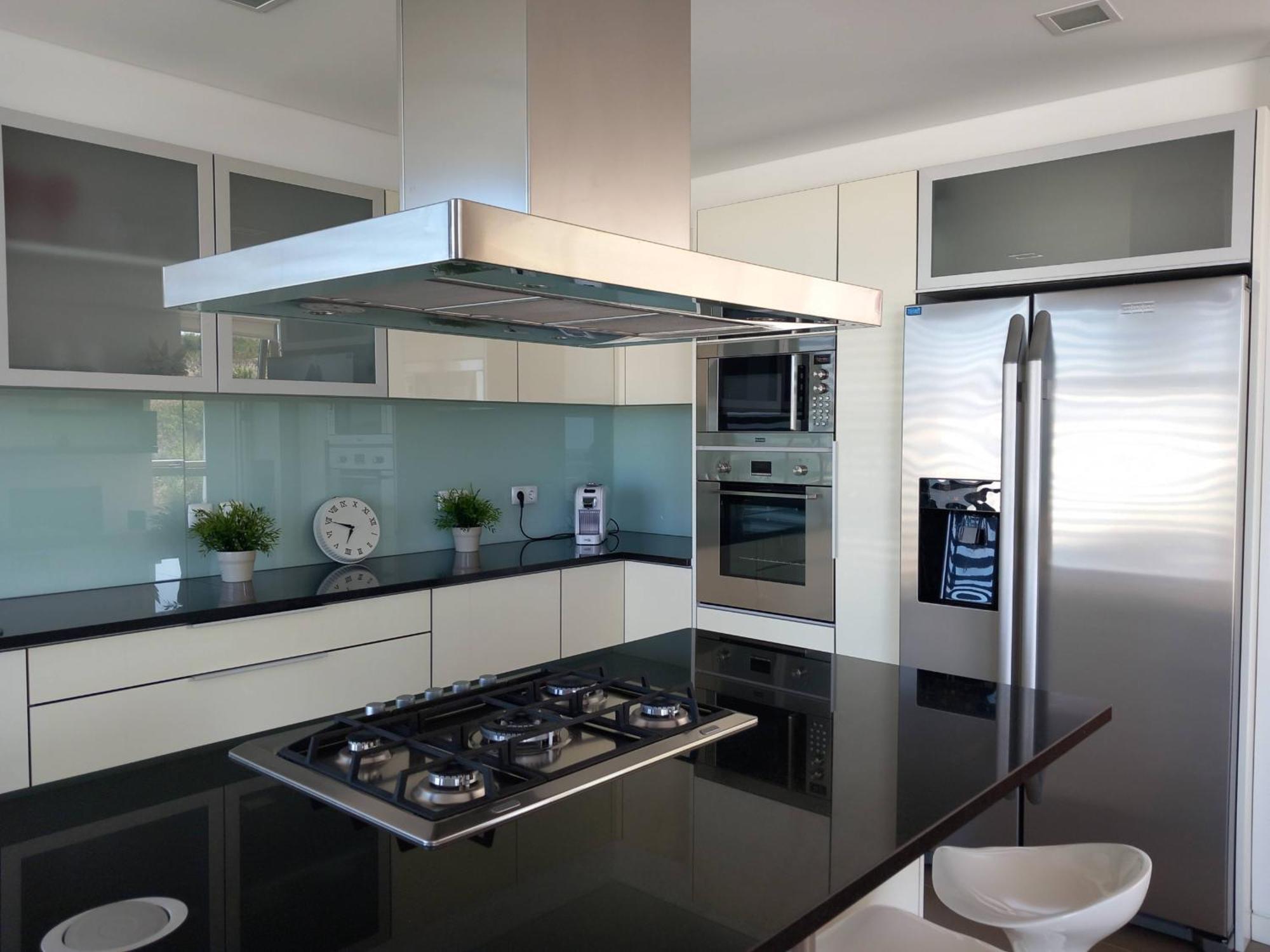 Silver Coast Heights K Villa *