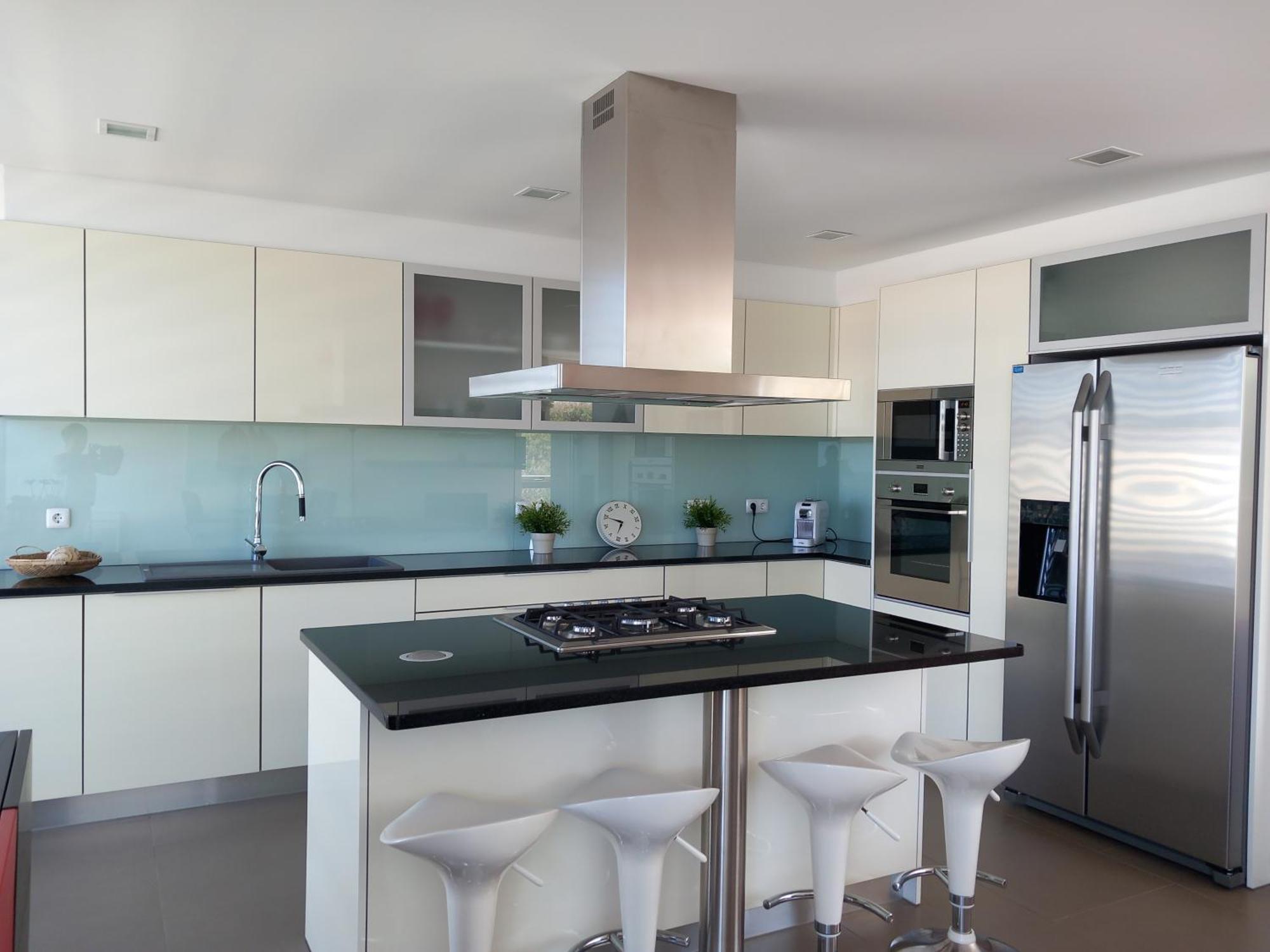 Silver Coast Heights K Villa *