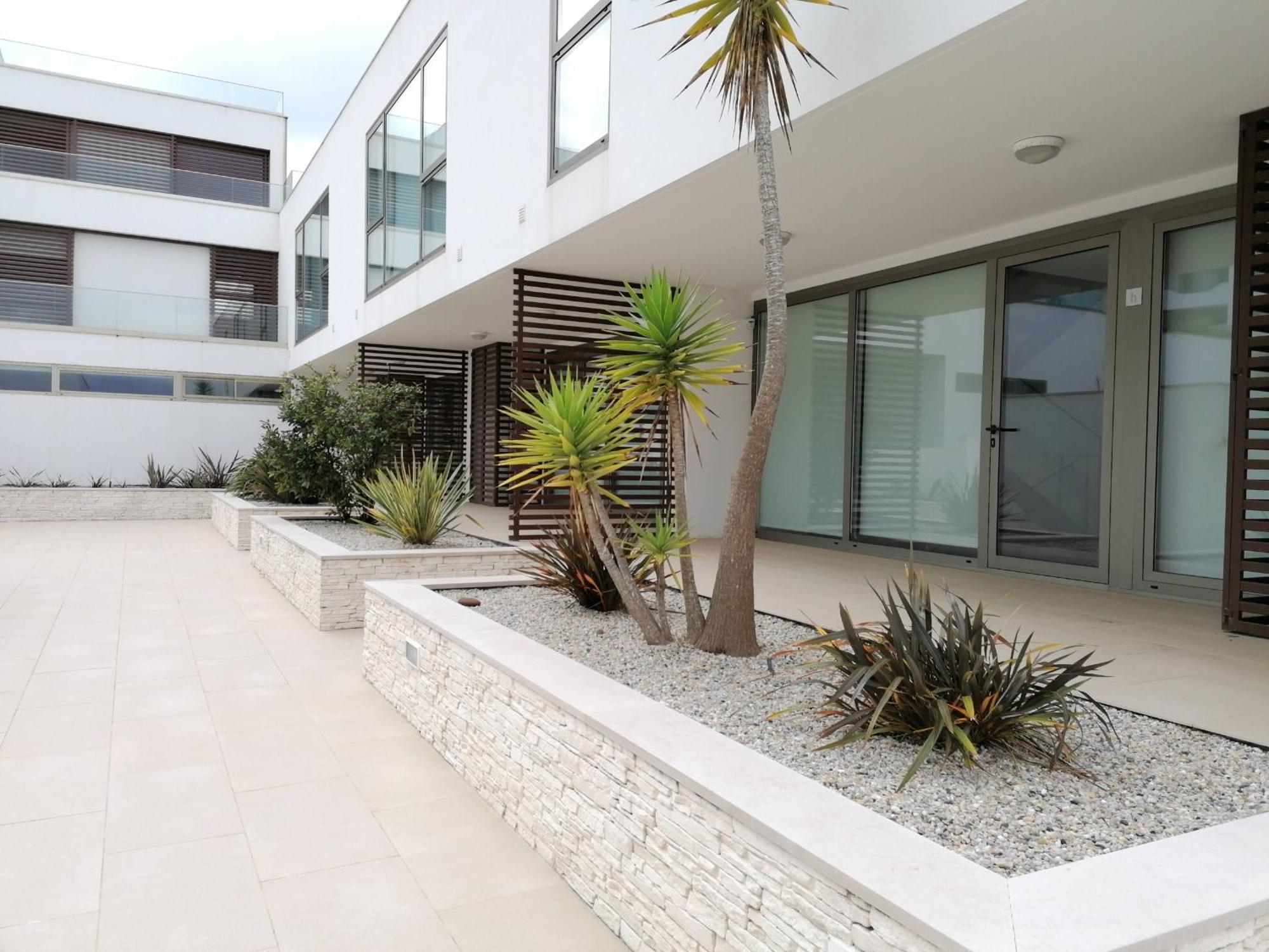 Silver Coast Heights K Villa *