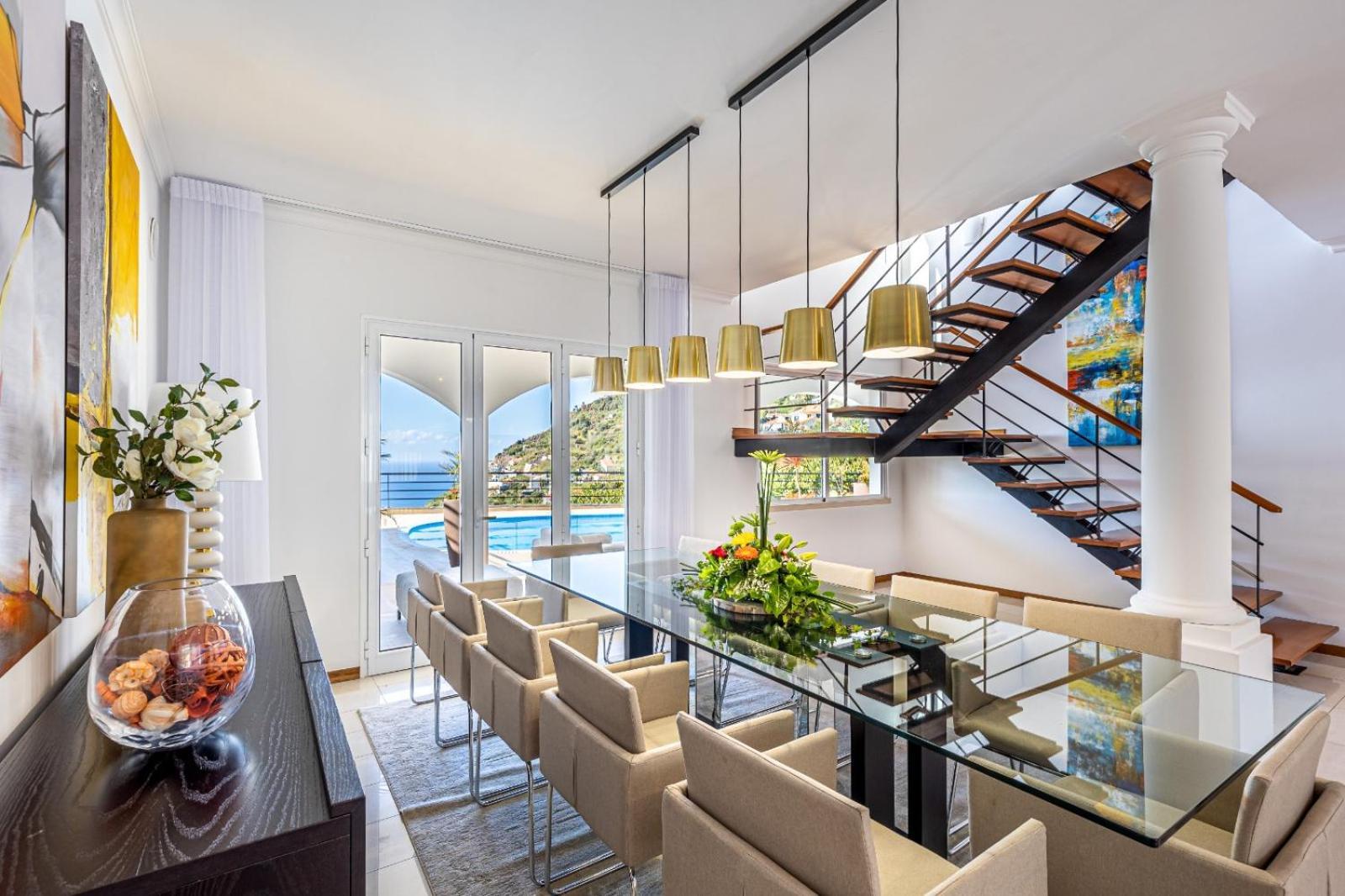 Villa Luxury With Private Heated Pool, Garden And Views Of The Sea And Mountains. *