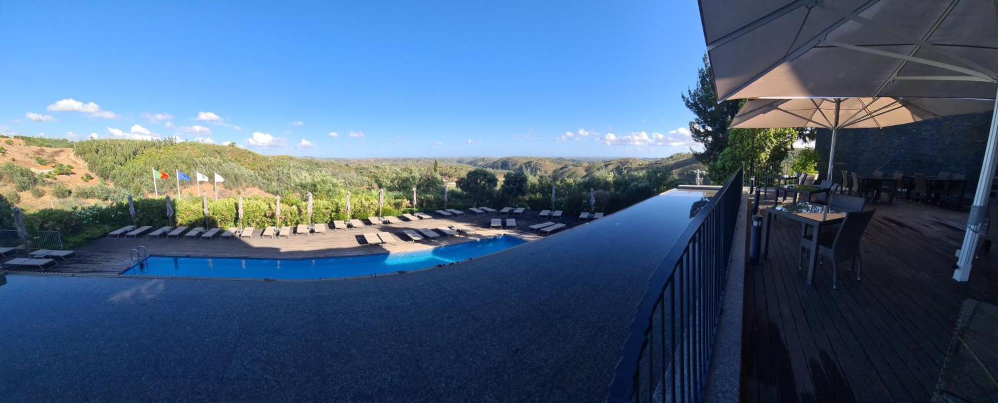 Hotel & 5*