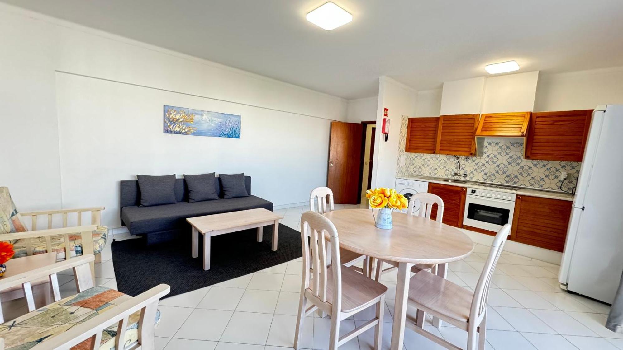 Da Rocha, 605 Concorde, Charming With Sea View, Internet And Parking, By Ig Portimao