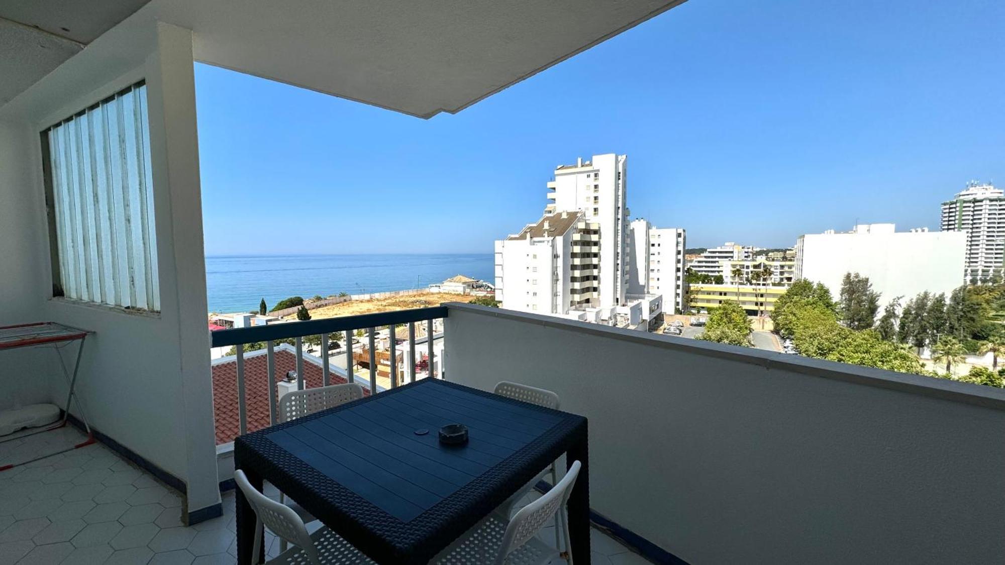 Da Rocha, 605 Concorde, Charming With Sea View, Internet And Parking, By Ig