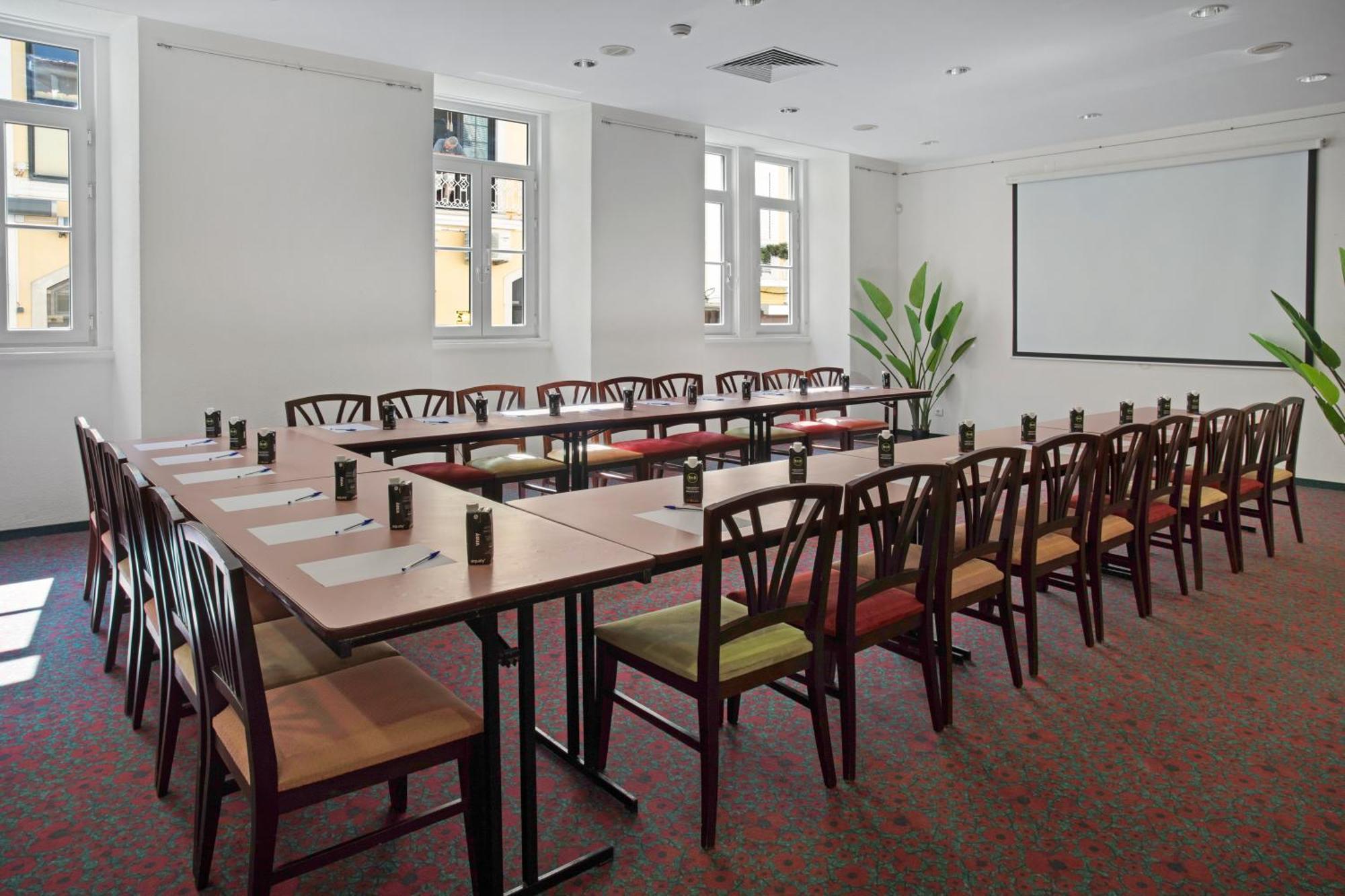 B&B Hotel Figueira Da Foz Hotel 3*