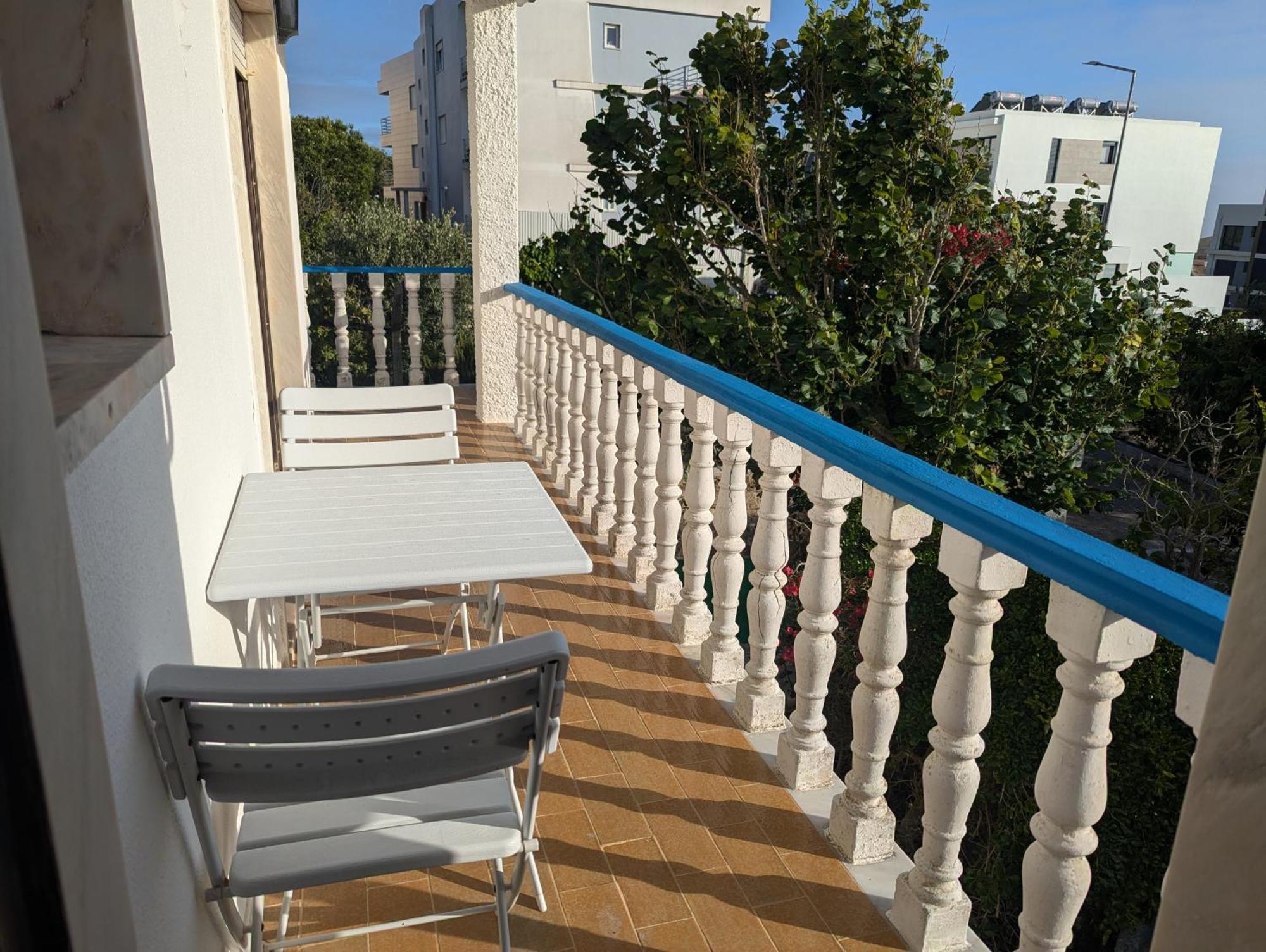 Vakantiehuis Rustic Retreat - Country With Large Garden, Exquisite Gym, And Nearby The Ericeira