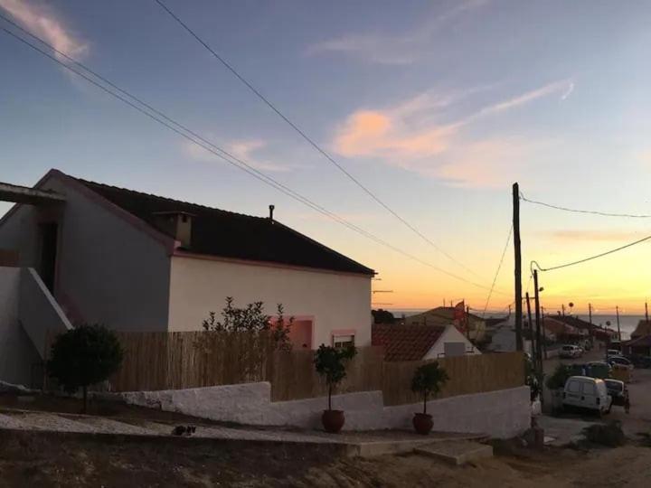 Pink Fisherman's On Fonte Da Telha | By Airnest