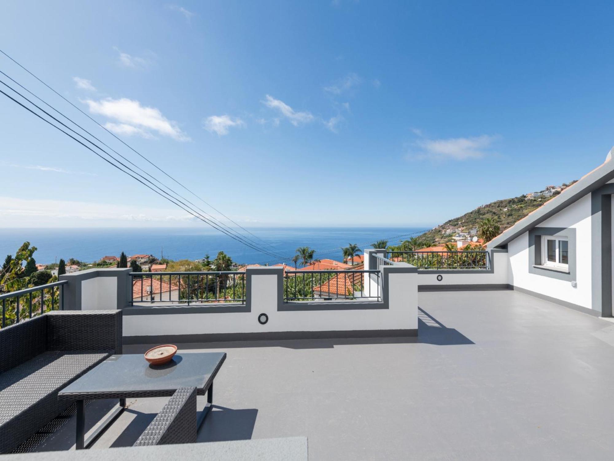 Akivillas Calheta Aura * Arco da Calheta (Madeira)