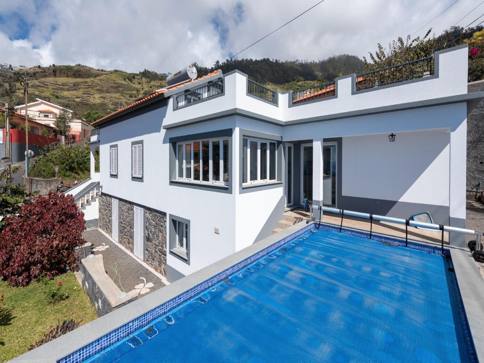 Akivillas Calheta Aura * Arco da Calheta (Madeira)