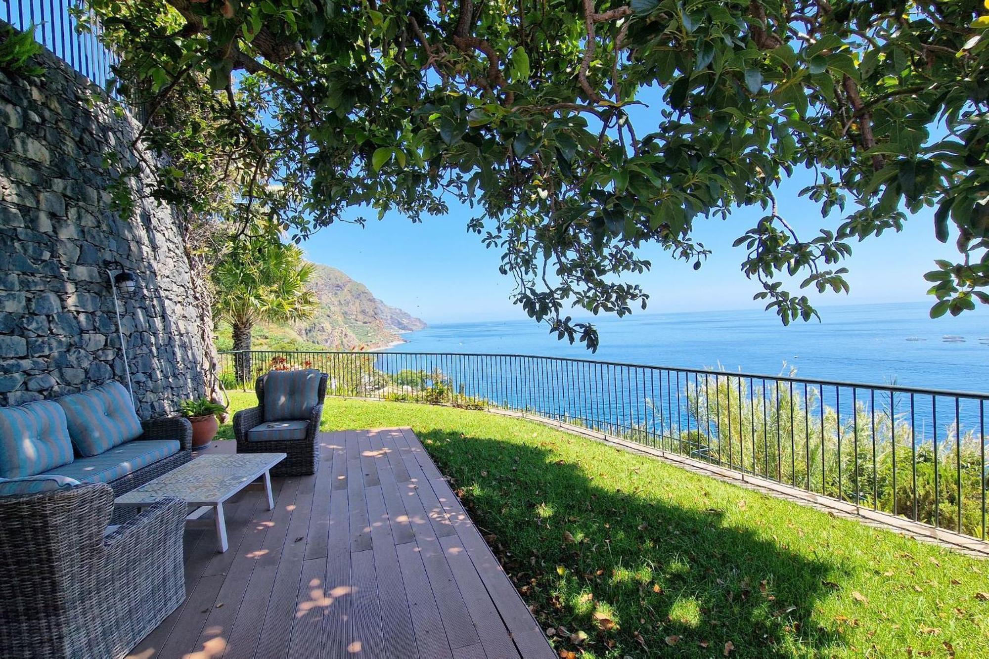 Casa Da Faja Sea Front Clifftop By Lovelystay Villa