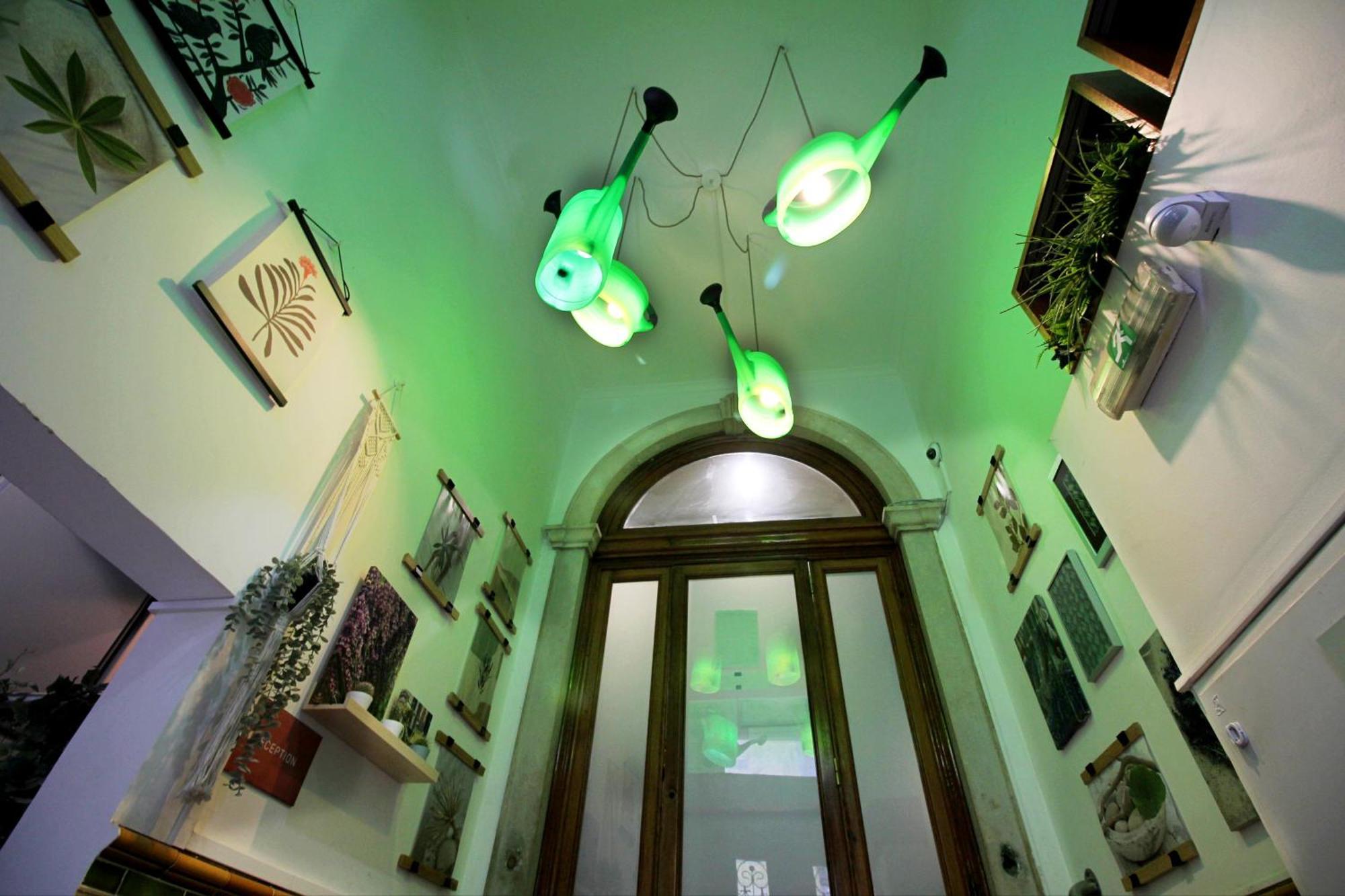 Hub Patio Hostel *