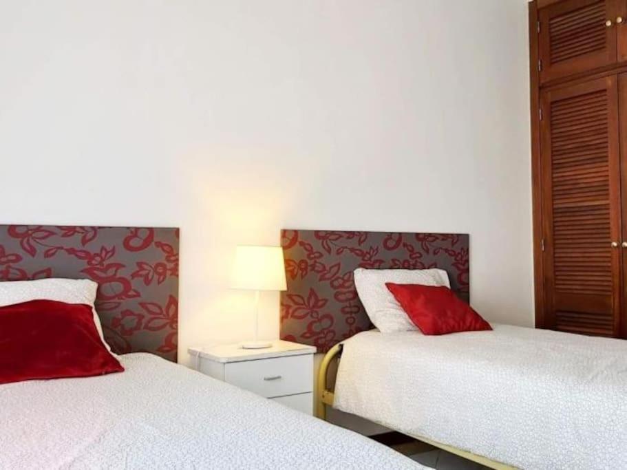 Areias - Oura & Bbq & The Oura Strip Apartment