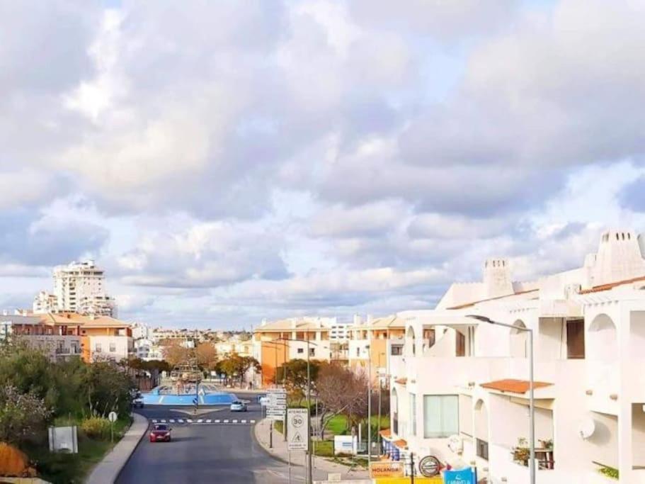 Apartment Areias - Oura & Bbq & The Oura Strip