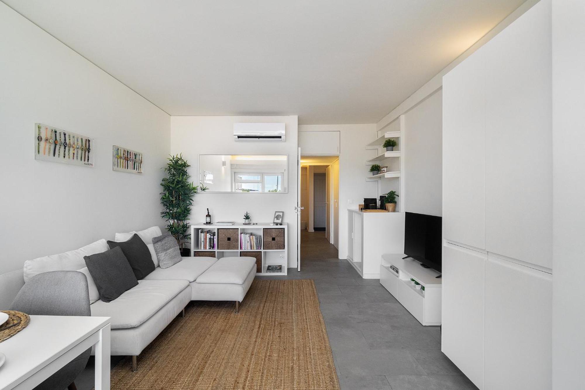 Whome Study & Surf Carcavelos 1-bed By & Nova Sbe