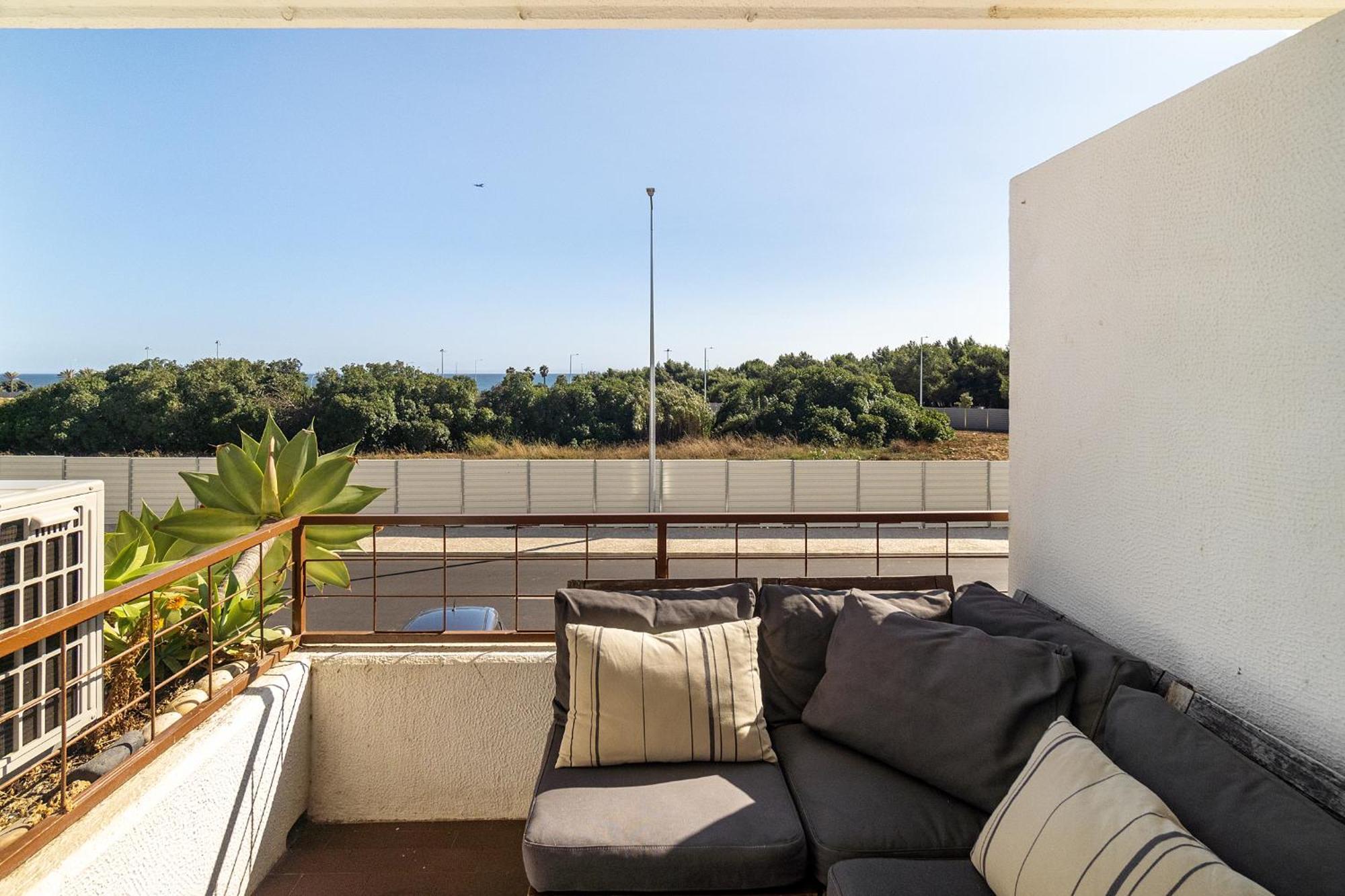 Whome Study & Surf Carcavelos 1-bed By & Nova Sbe Apartment Carcavelos (Lisbon)