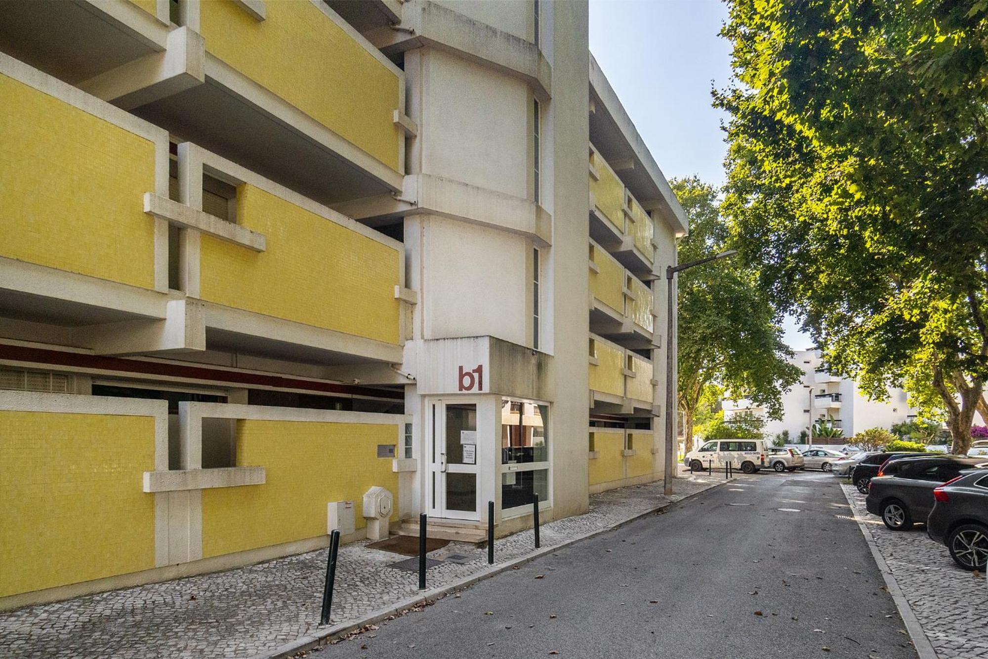 Whome Study & Surf Carcavelos 1-bed By & Nova Sbe Apartment Carcavelos (Lisbon)