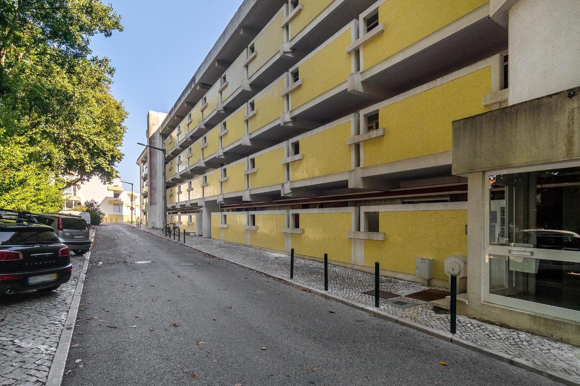 Whome Study & Surf Carcavelos 1-bed By & Nova Sbe * Carcavelos (Lisbon)