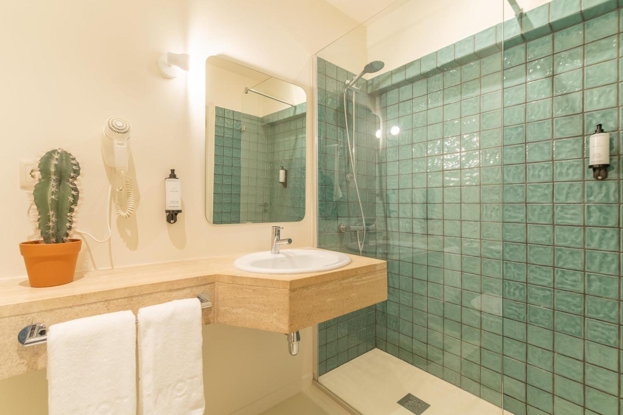 Wot Montemar Hotel Lagos