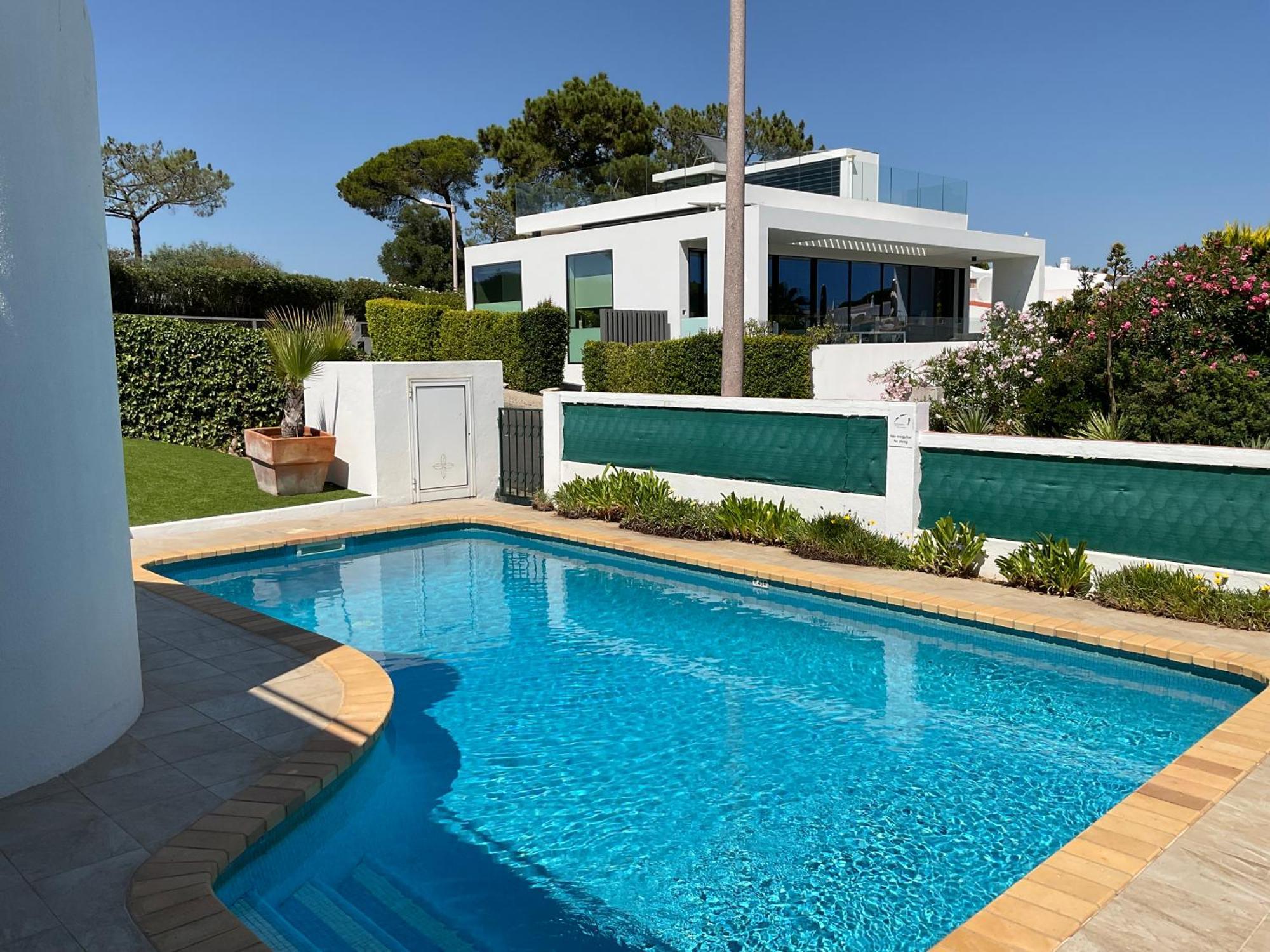 Casa Nicho Vale do Lobo
