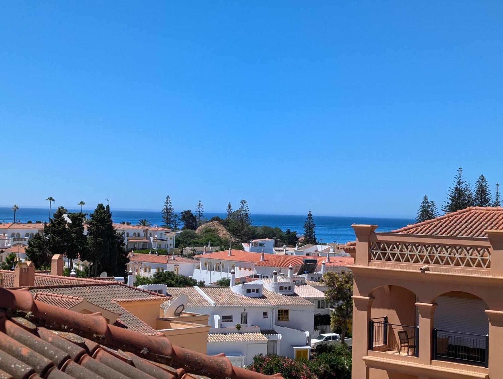 Luxury 3-bedroom At High-end Da Praia Da Luz
